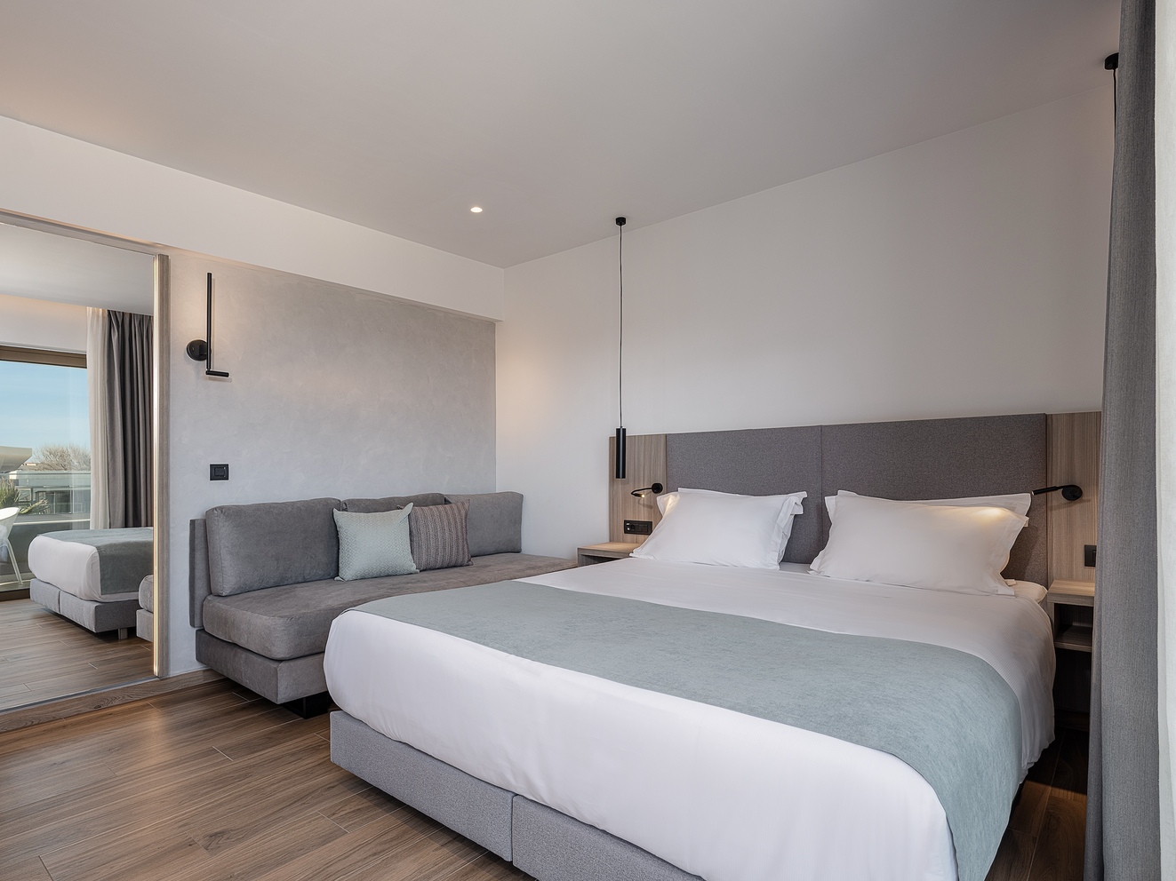 Room Superior with Balcony