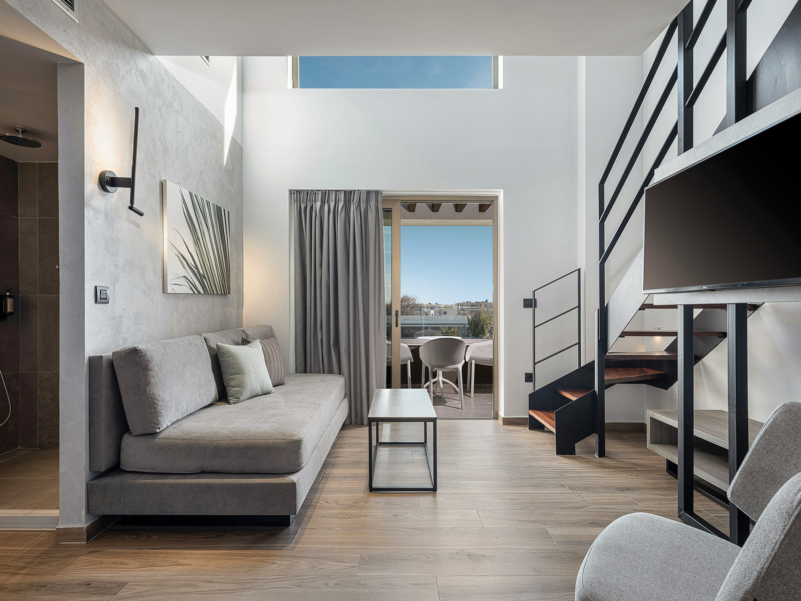 Junior Suite Side Sea View