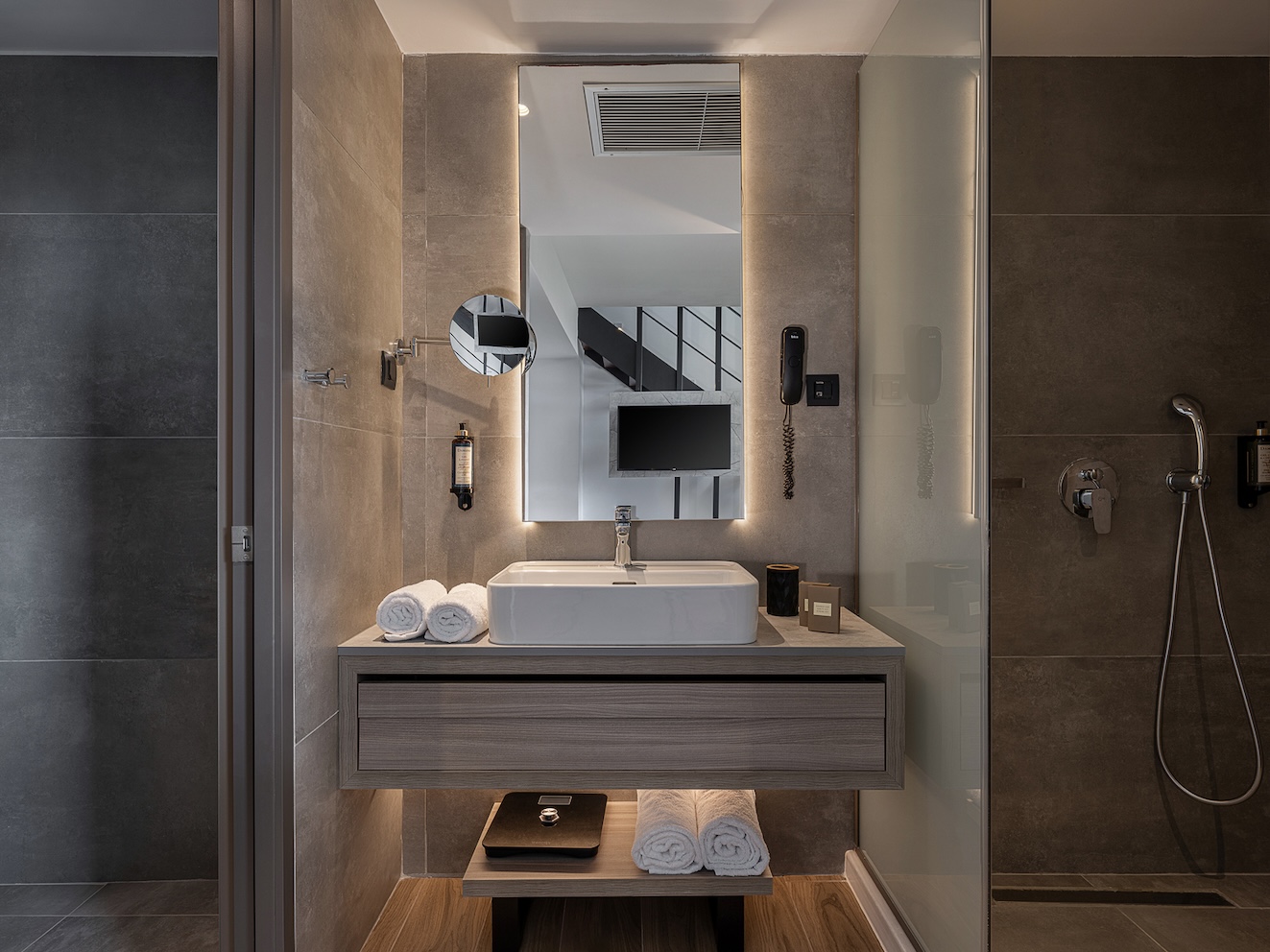 Junior Suite Side Sea View