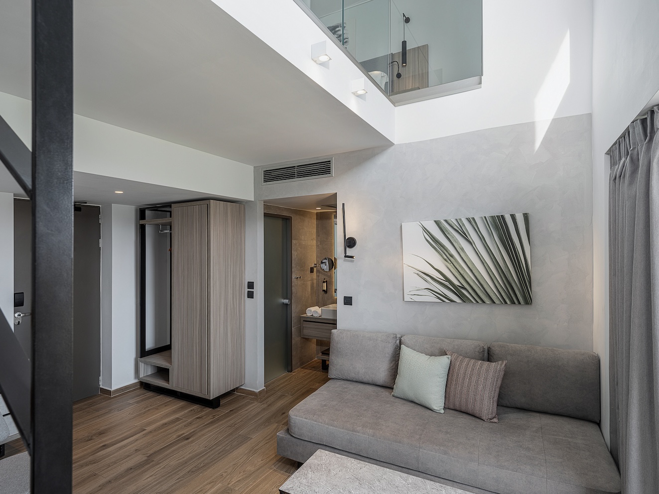 Junior Suite Side Sea View