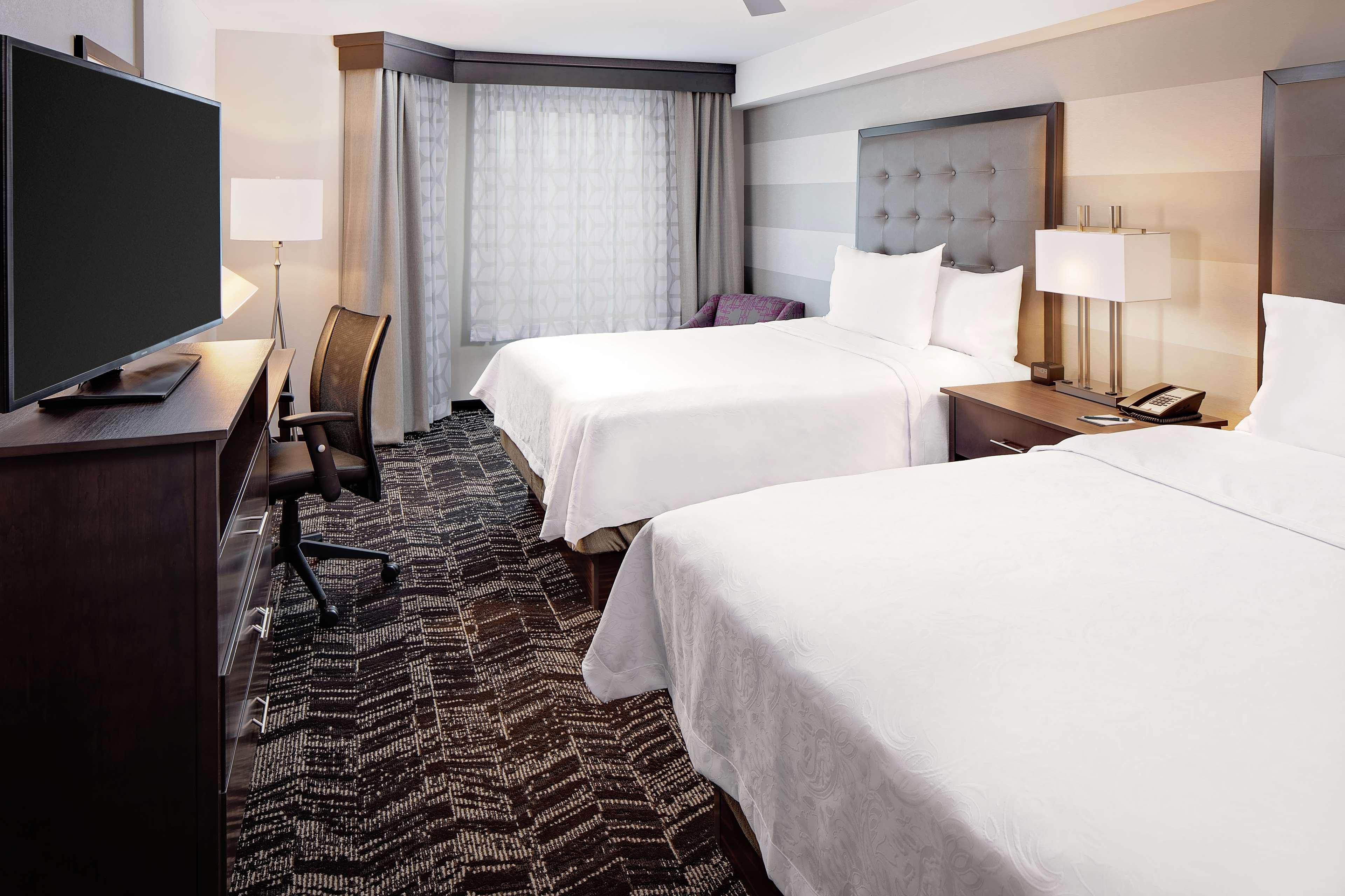 Suite Two Bedrooms Two Bathrooms