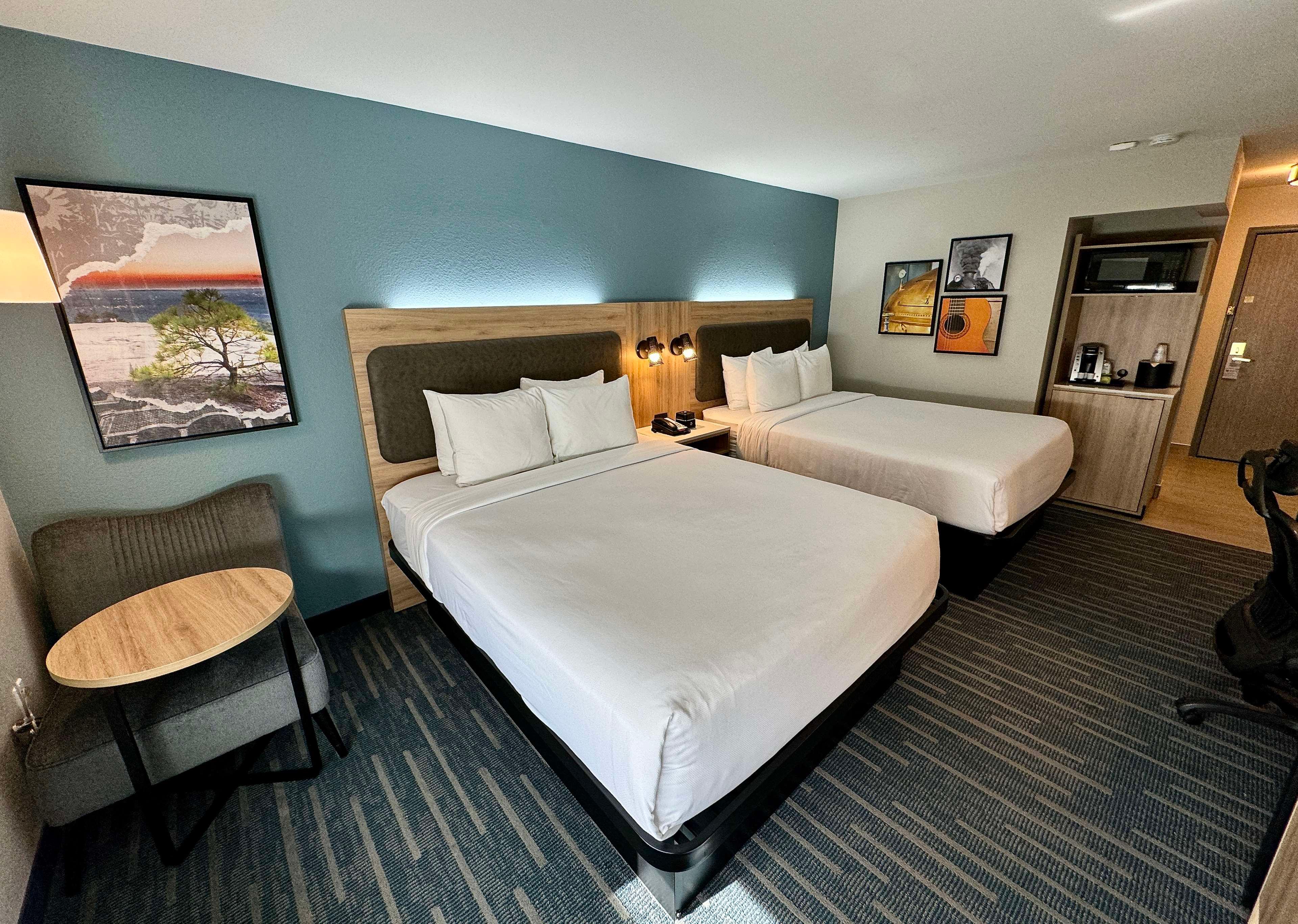 Room Two Queen Beds Non Smoking