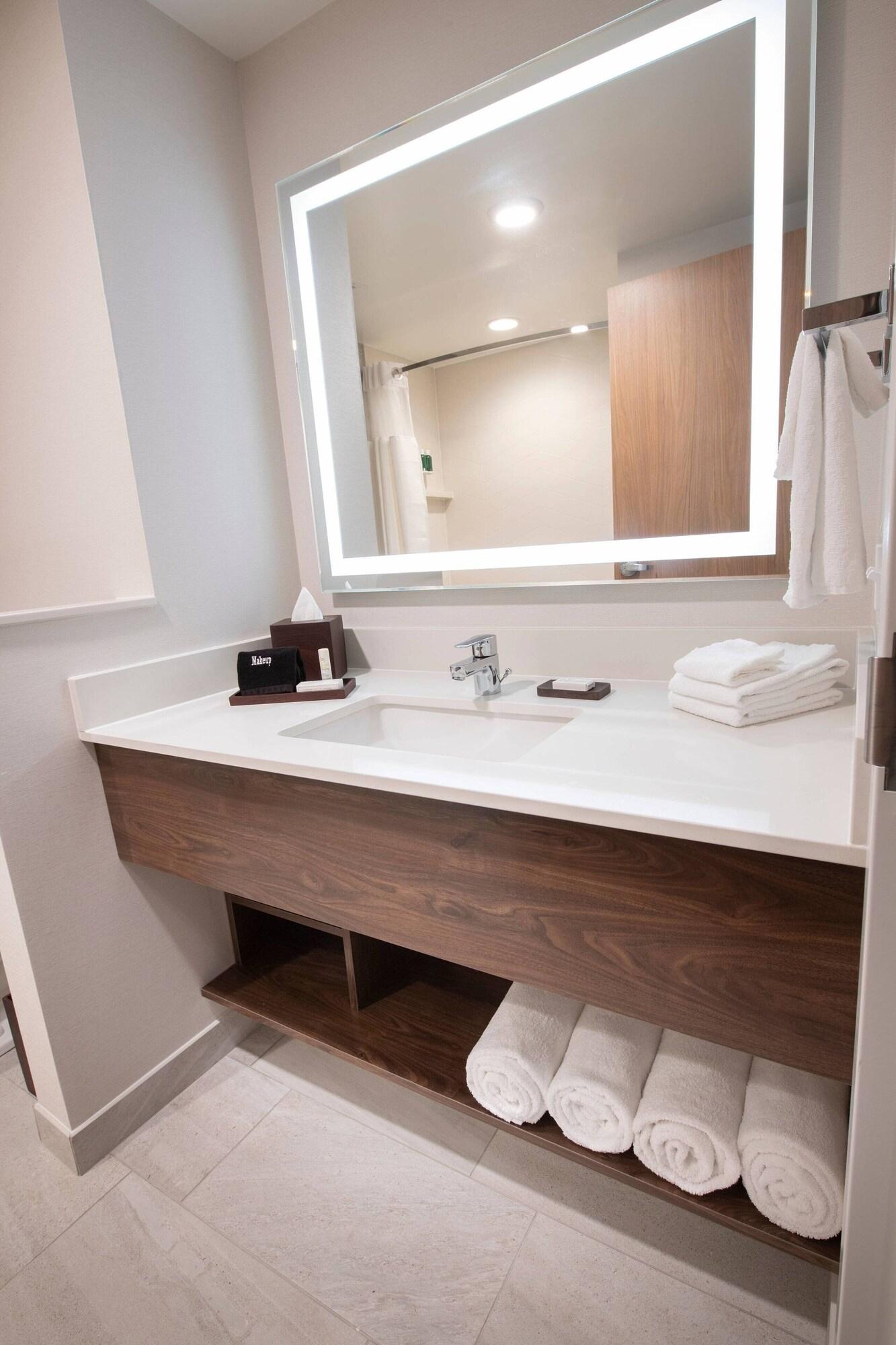 Suite Two Queen Beds