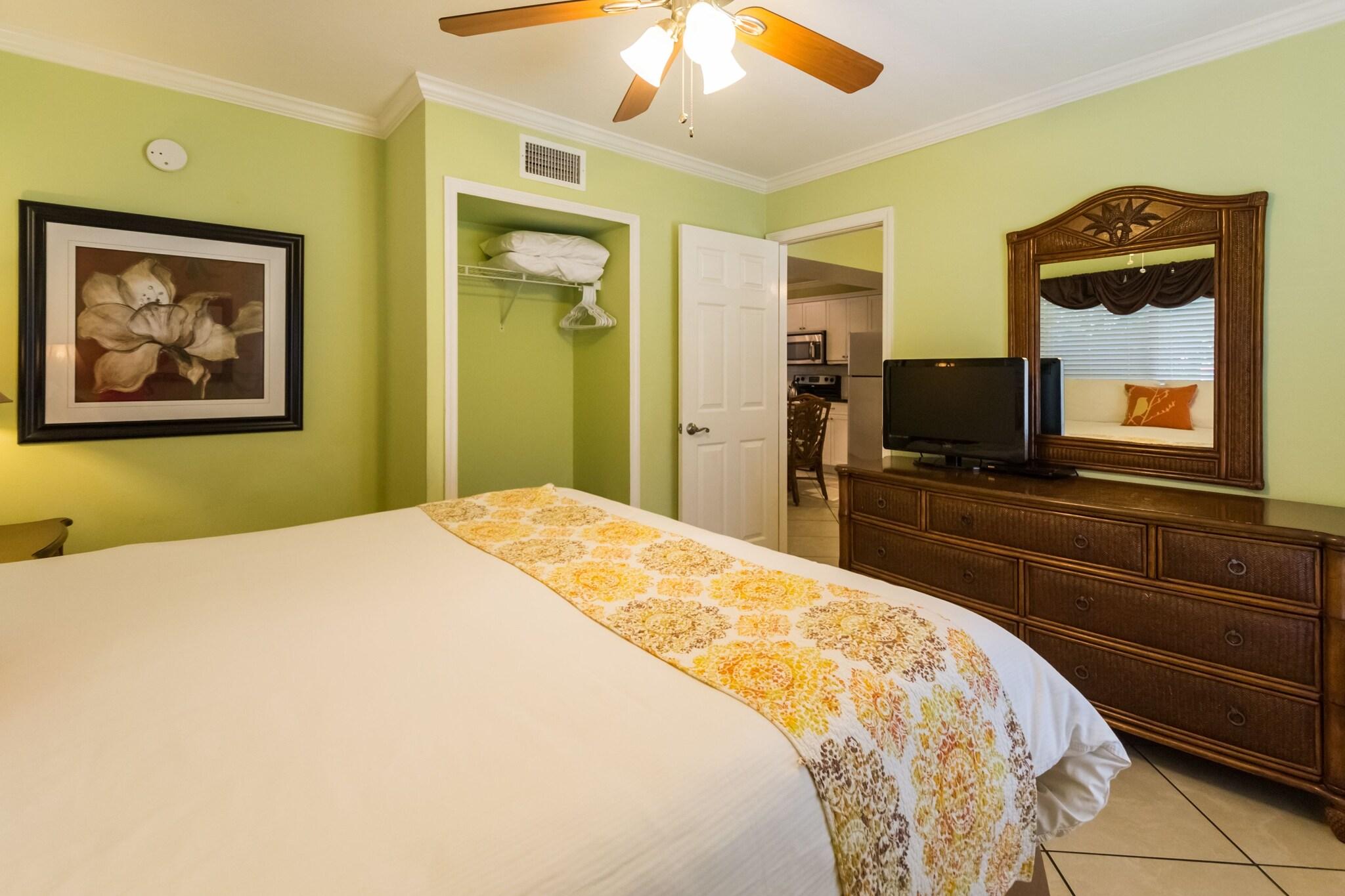 Family Room Three Beds