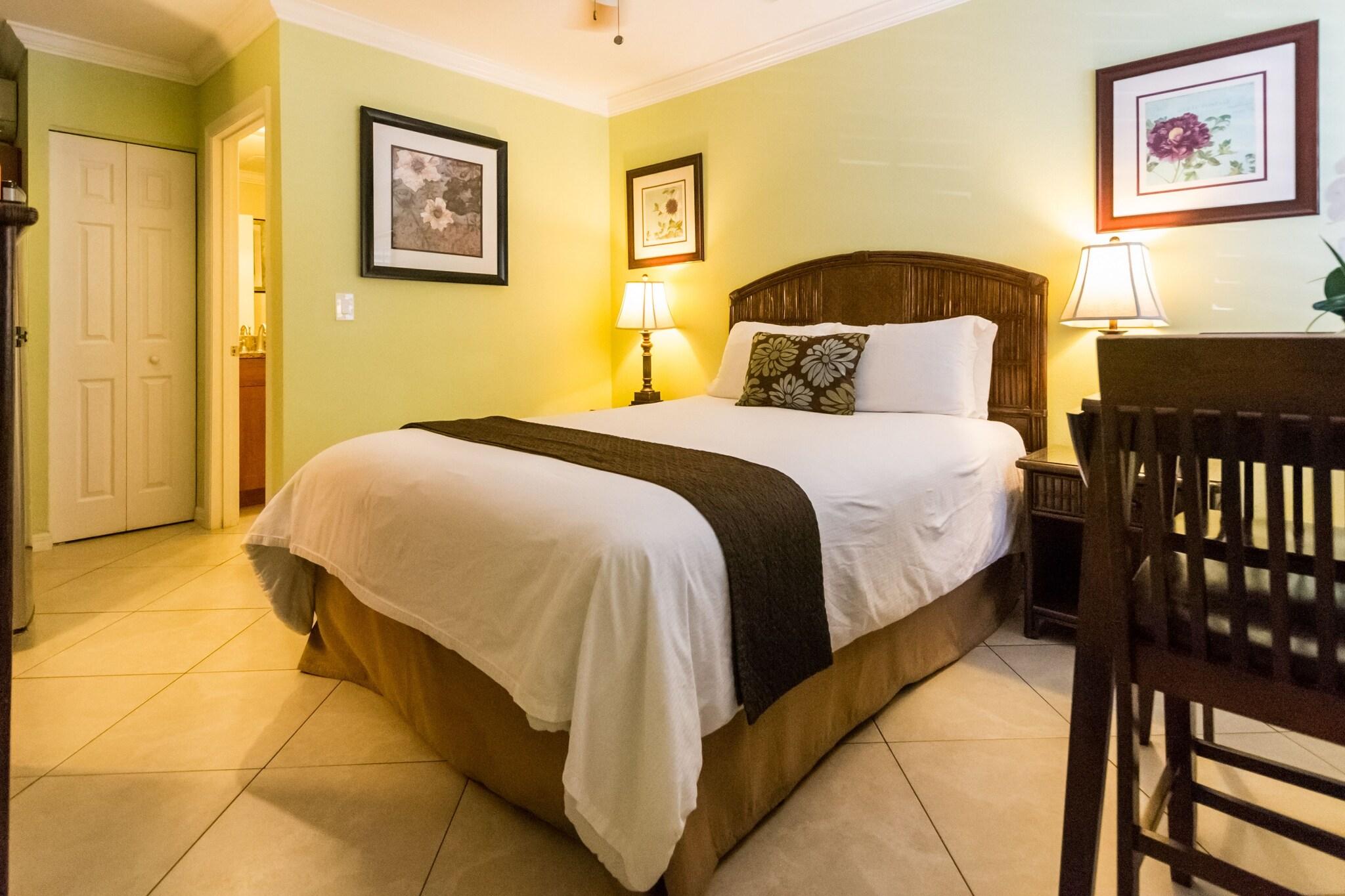 Studio Queen Size Bed