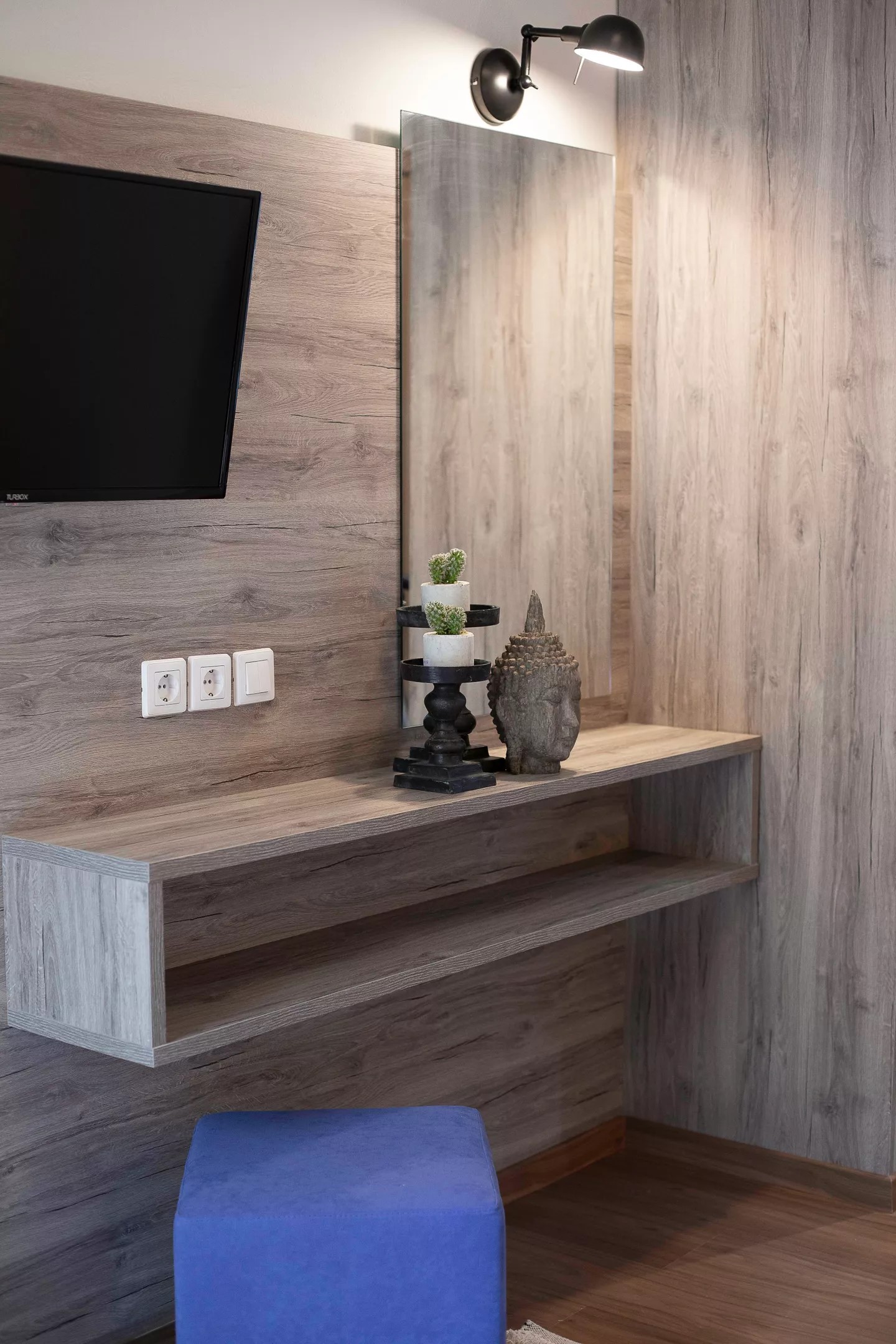 Double or Twin Standard