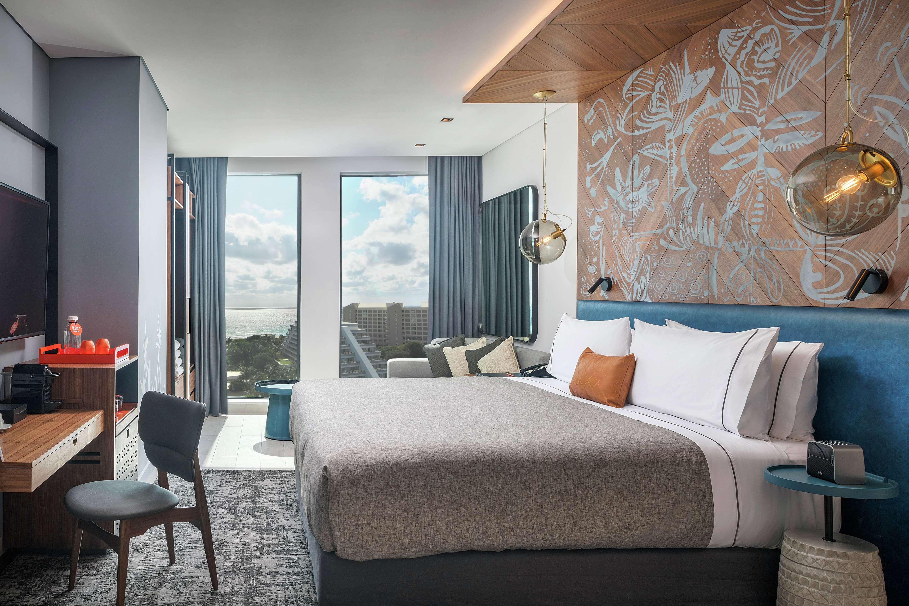 Double Accessible King Size Bed