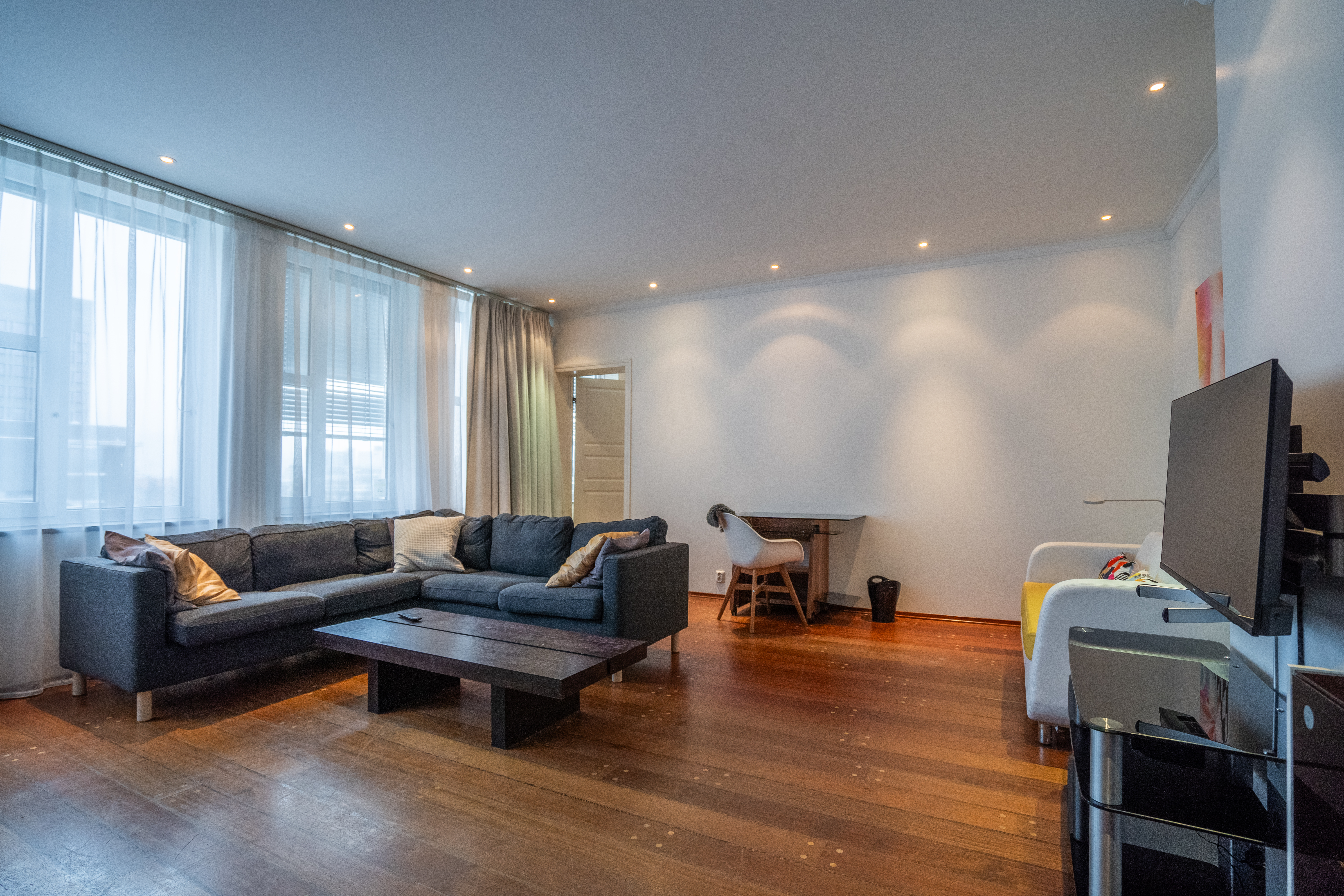 Apartment One Bedroom One Bathroom