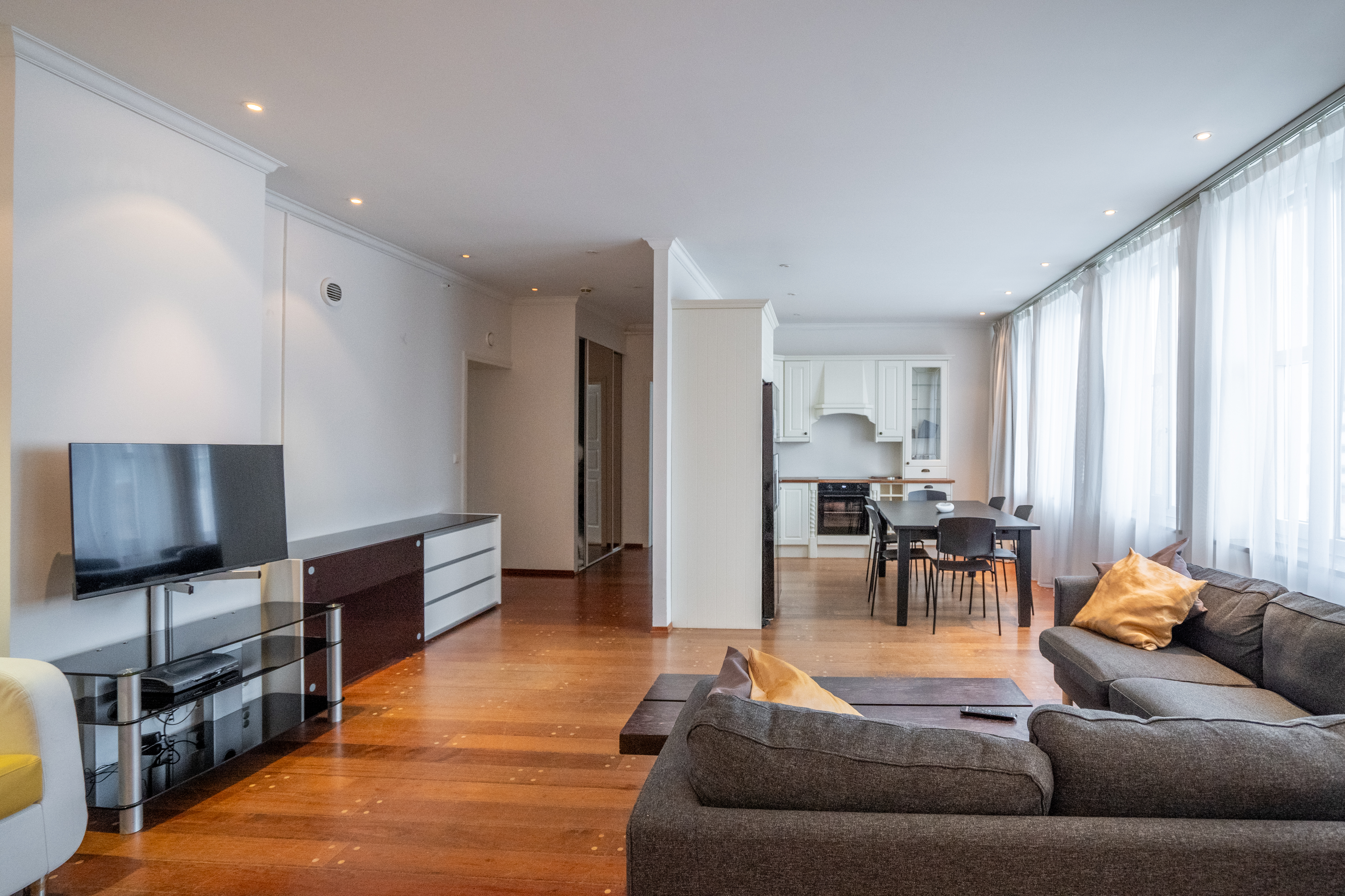 Apartment One Bedroom One Bathroom