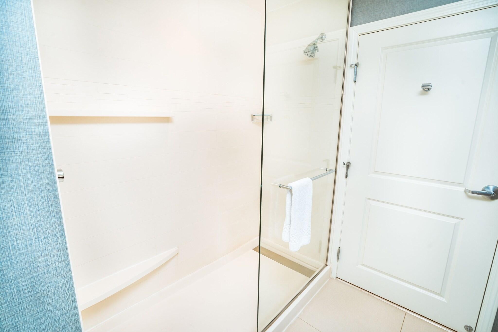 Studio King Size Bed