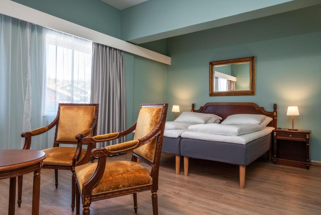 Family Room Standard