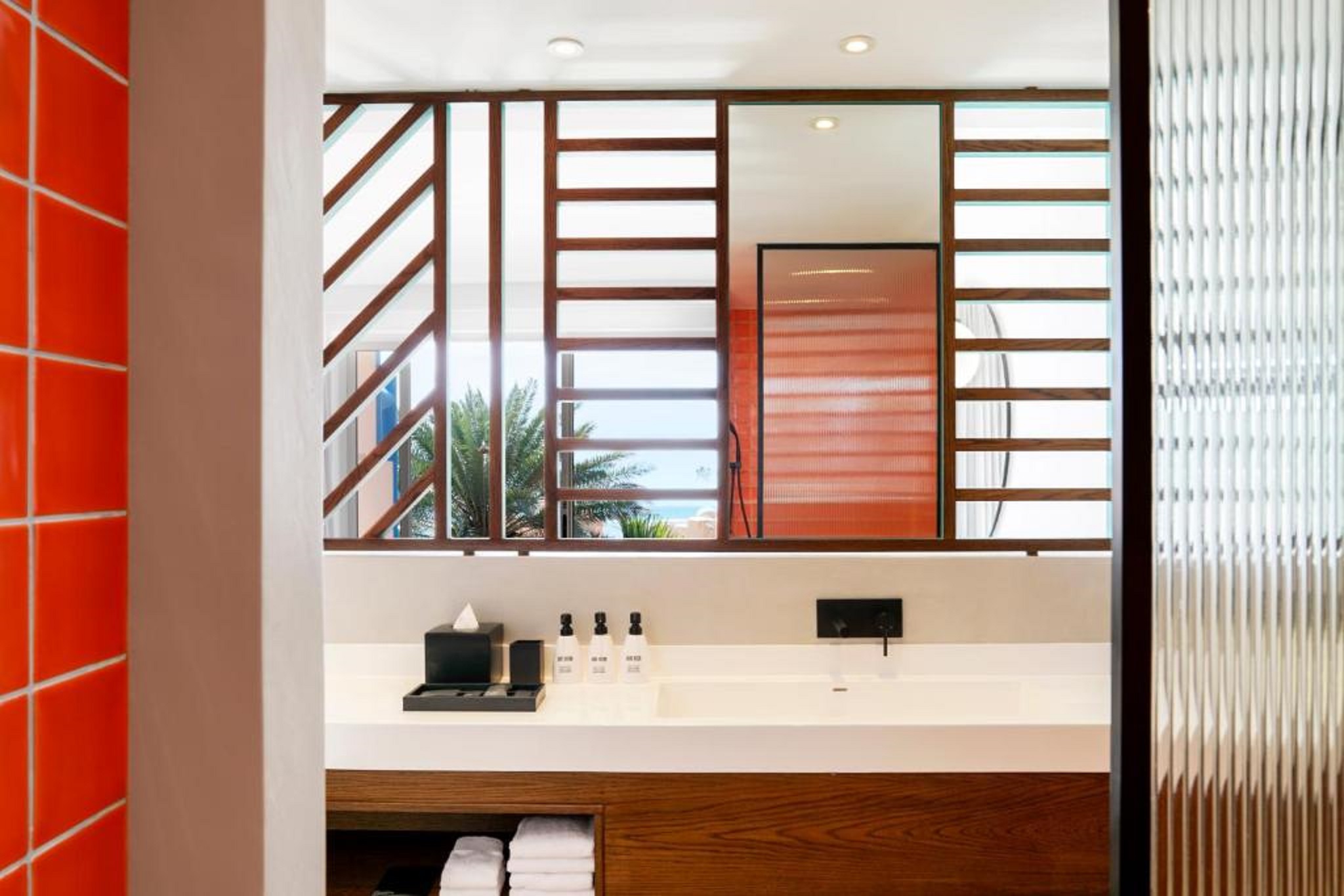 Double Garden View King Bed