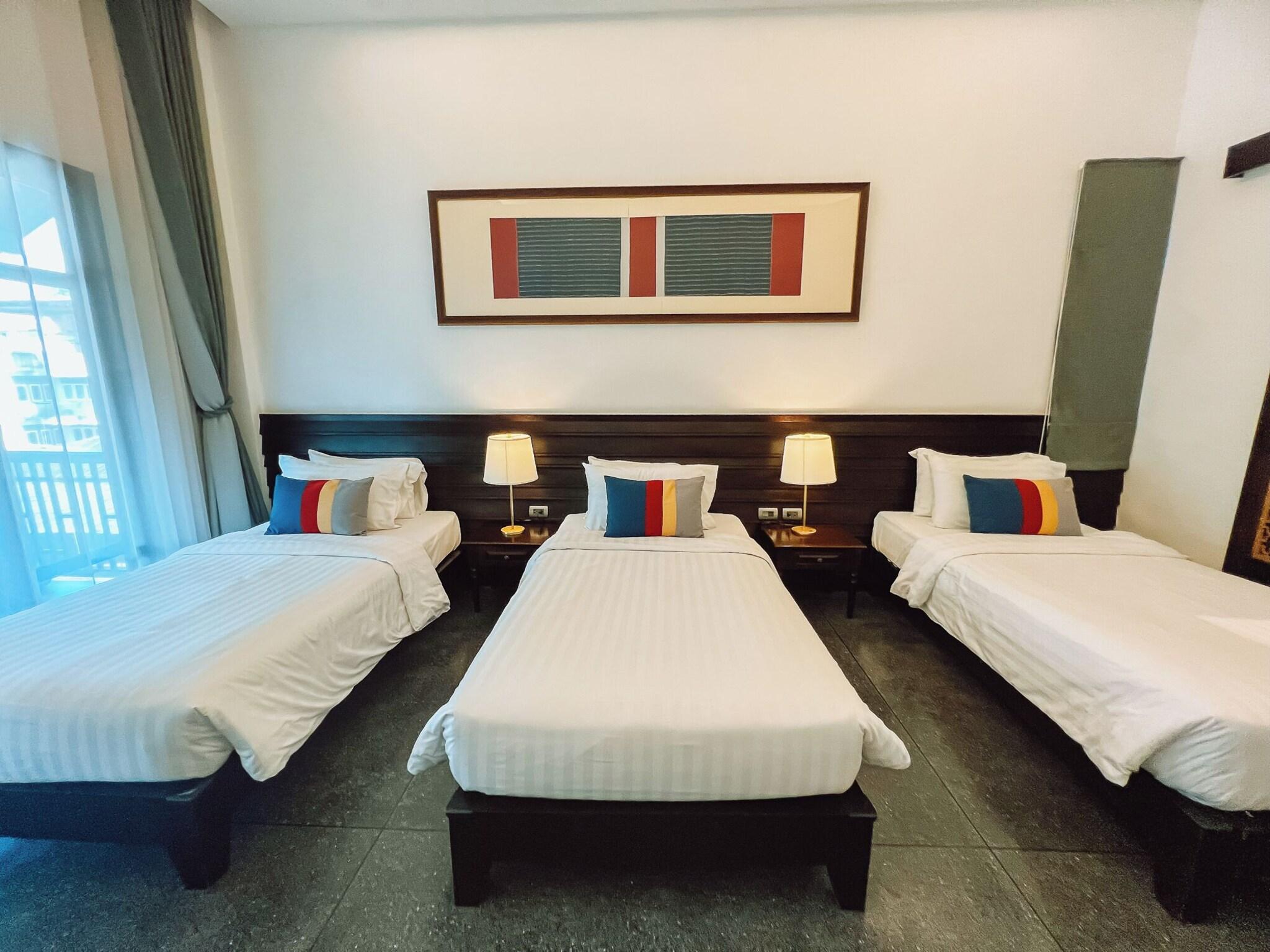 Triple Deluxe with Balcony