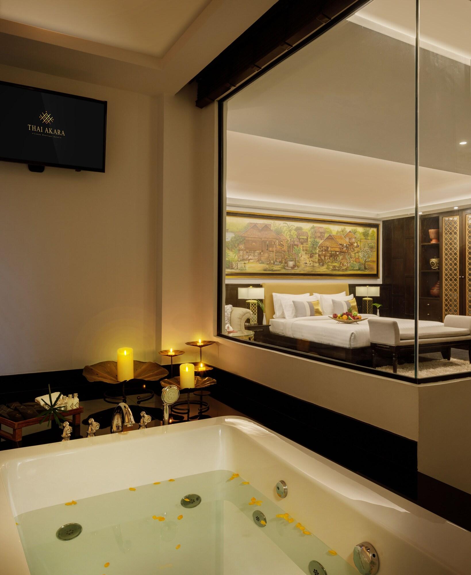 Double King Bed One Bedroom 