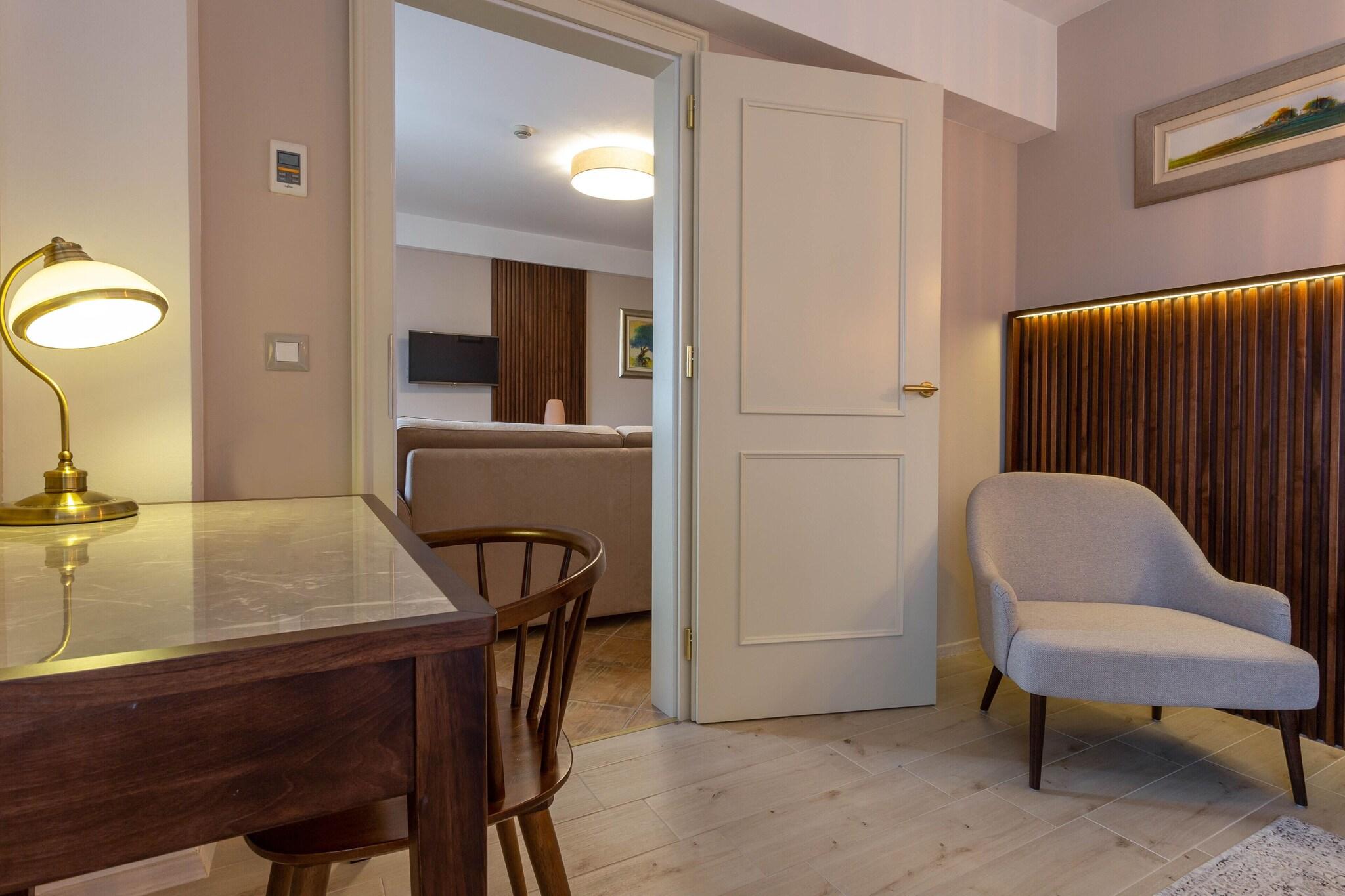 Suite Deluxe Sea View with Balcony