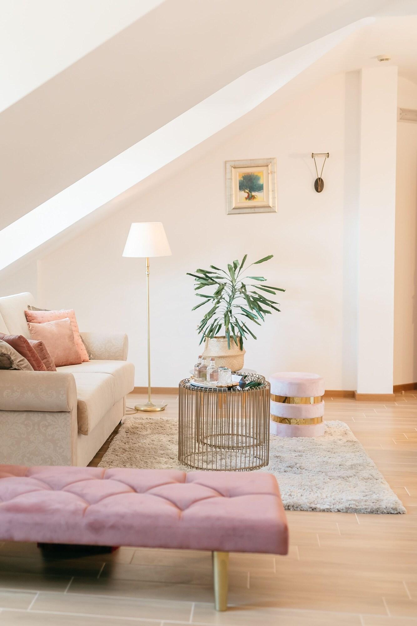 Double Superior with Views