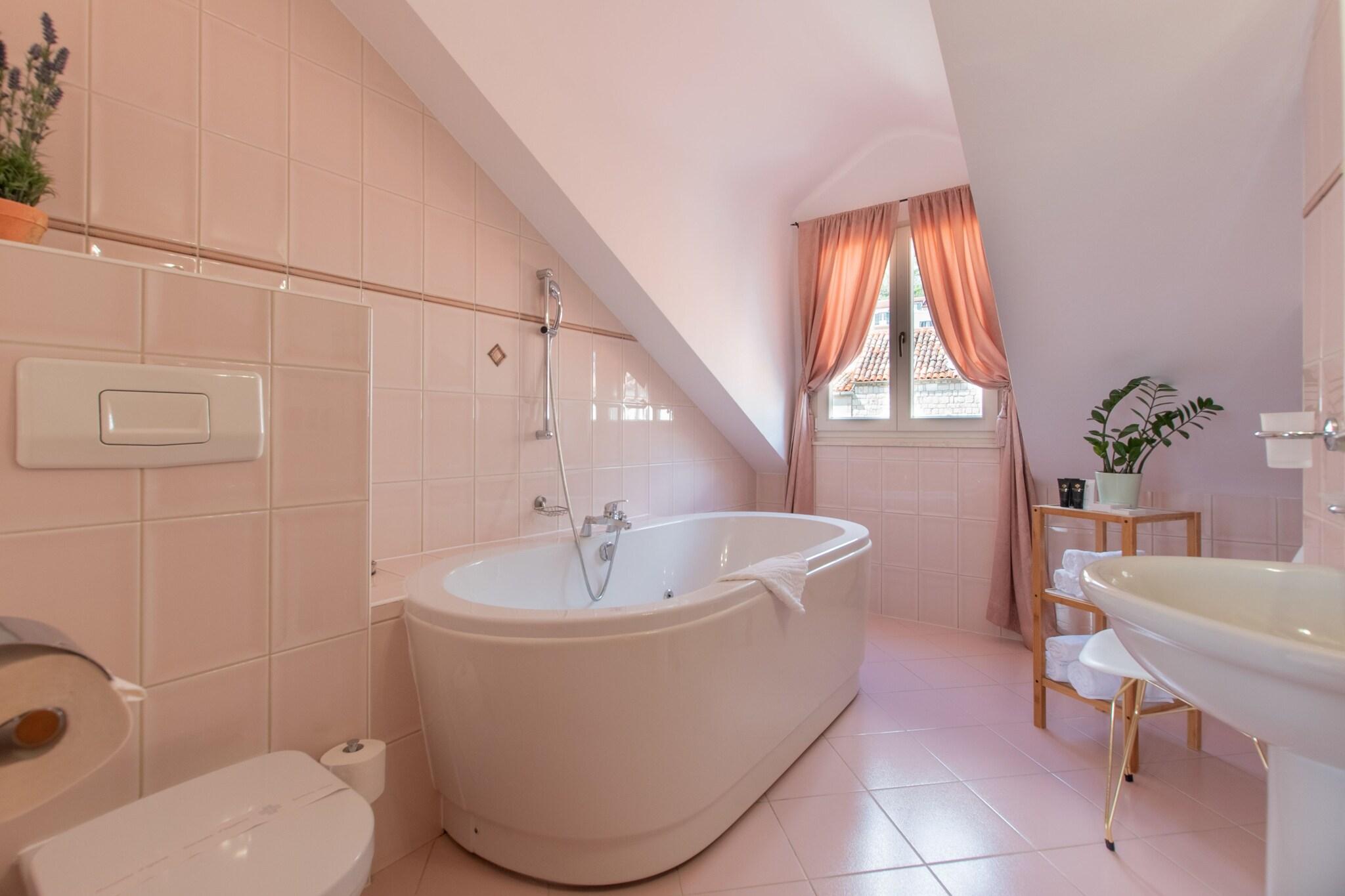 Double Superior with Views