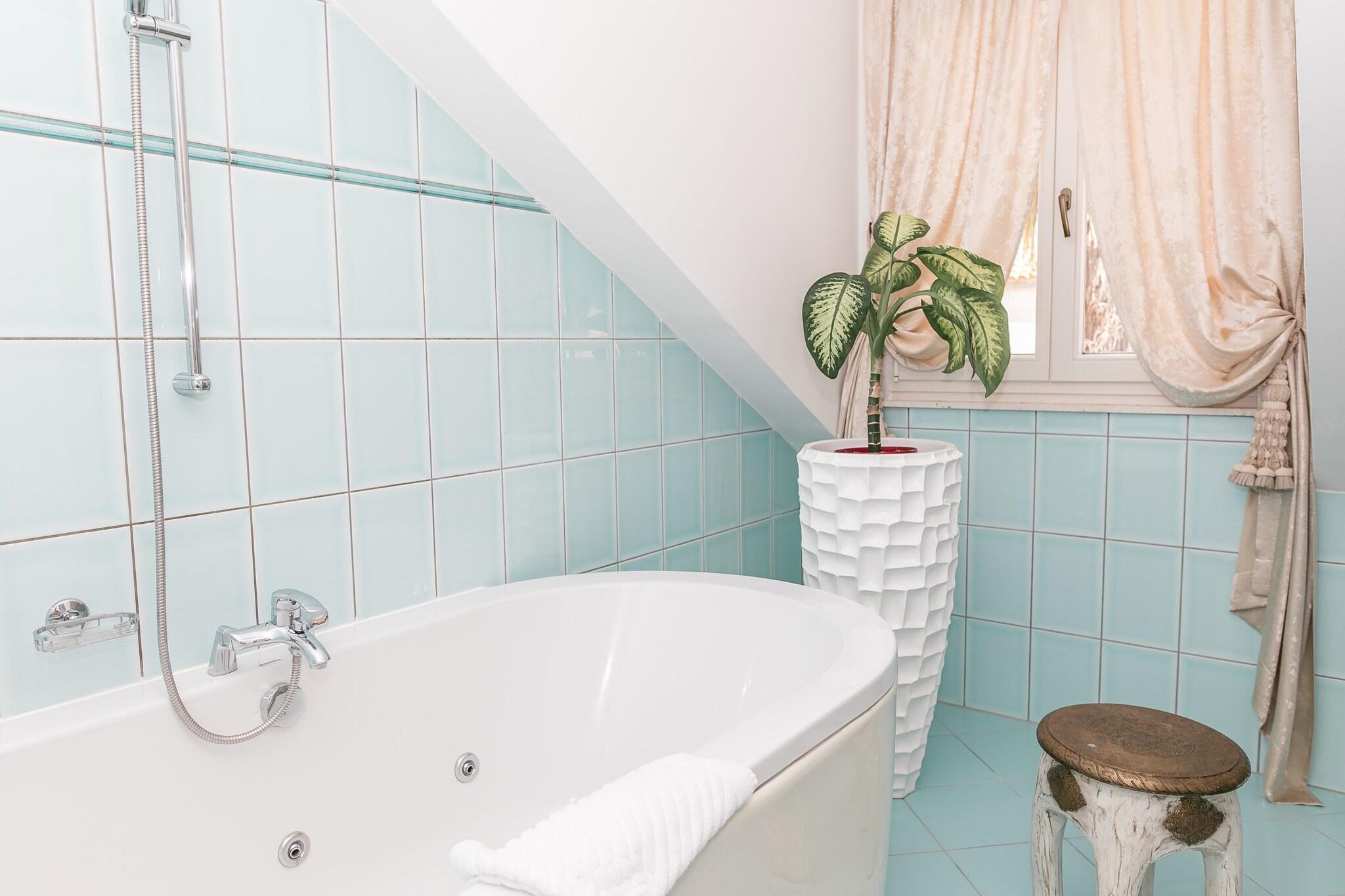 Double Superior with Views