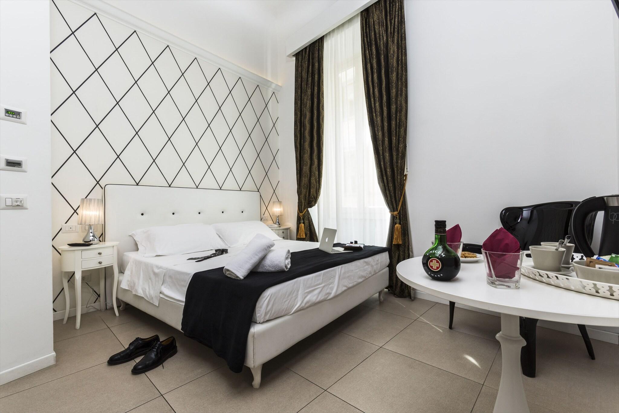 Double Deluxe King Bed