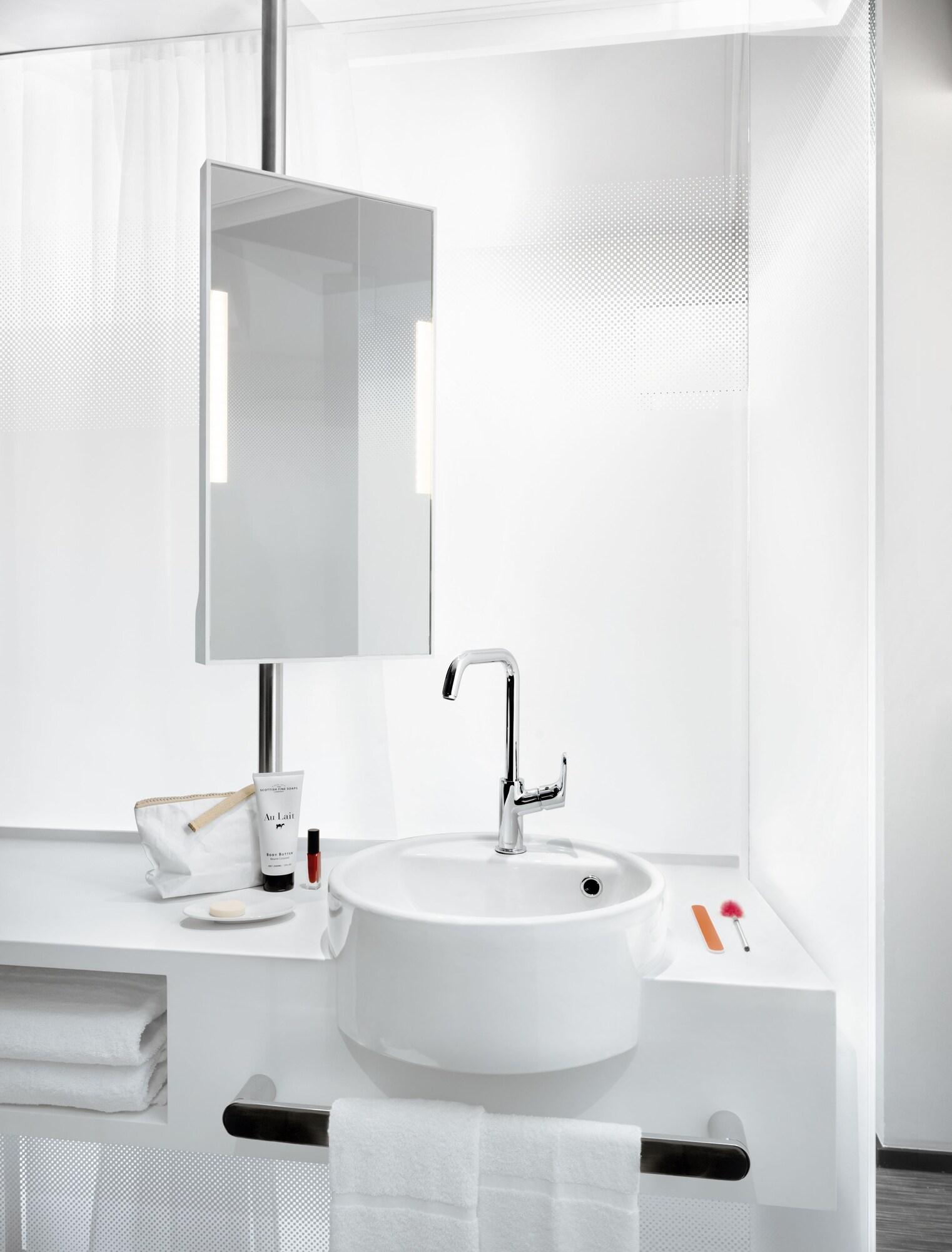 Double Premium with Views