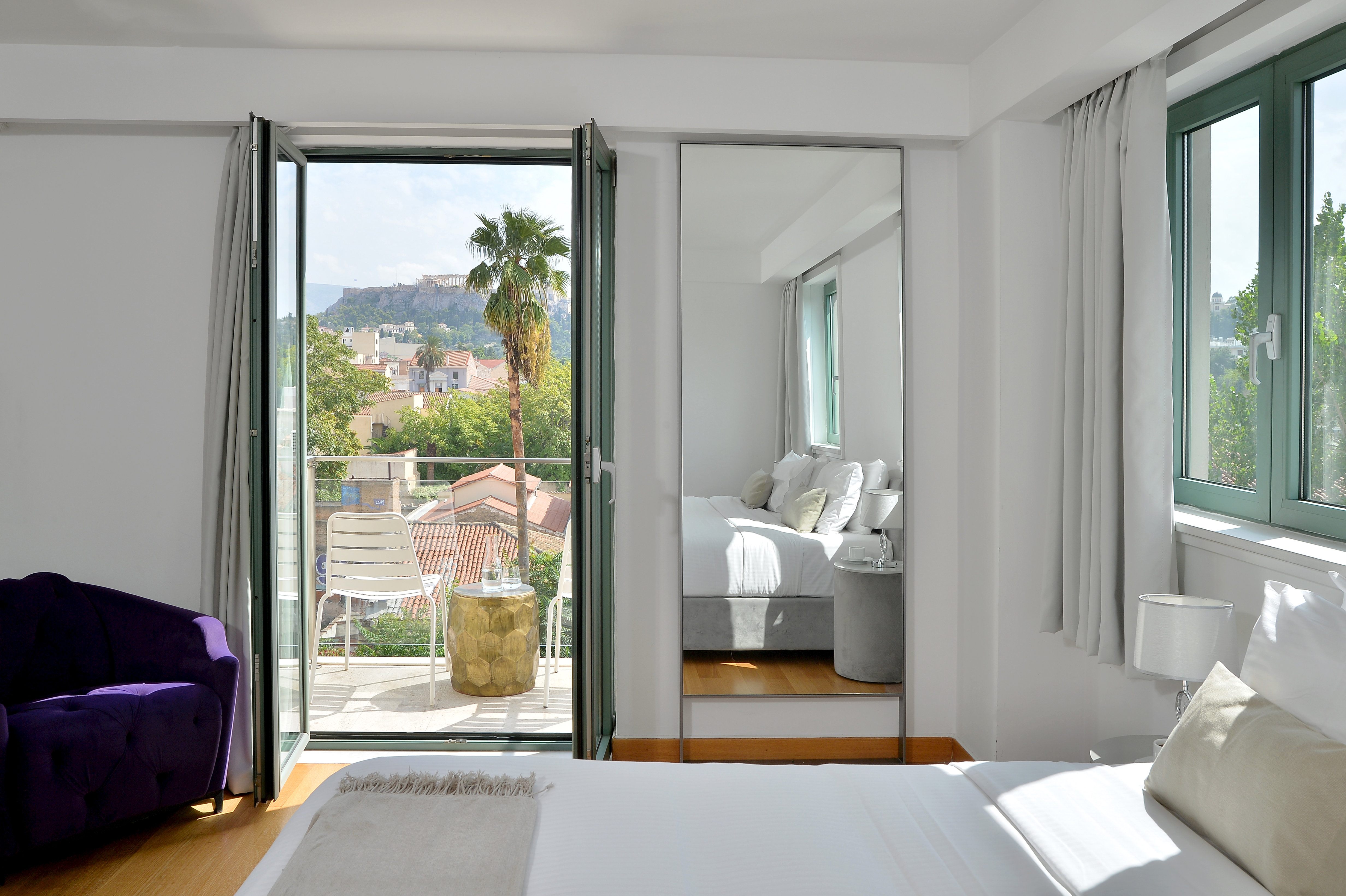 Single Deluxe with Views