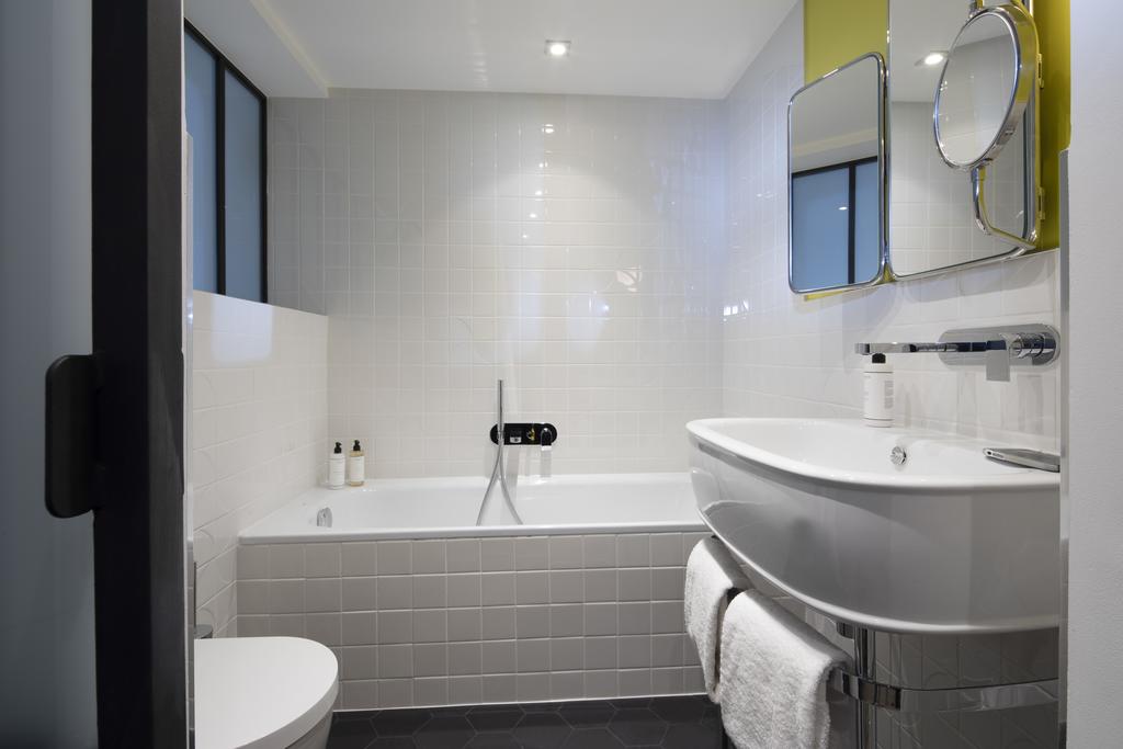 Double Single Deluxe