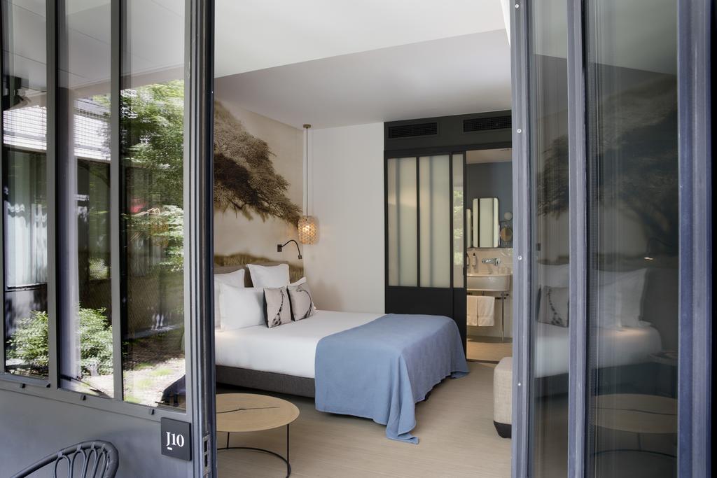 Double or Twin Superior