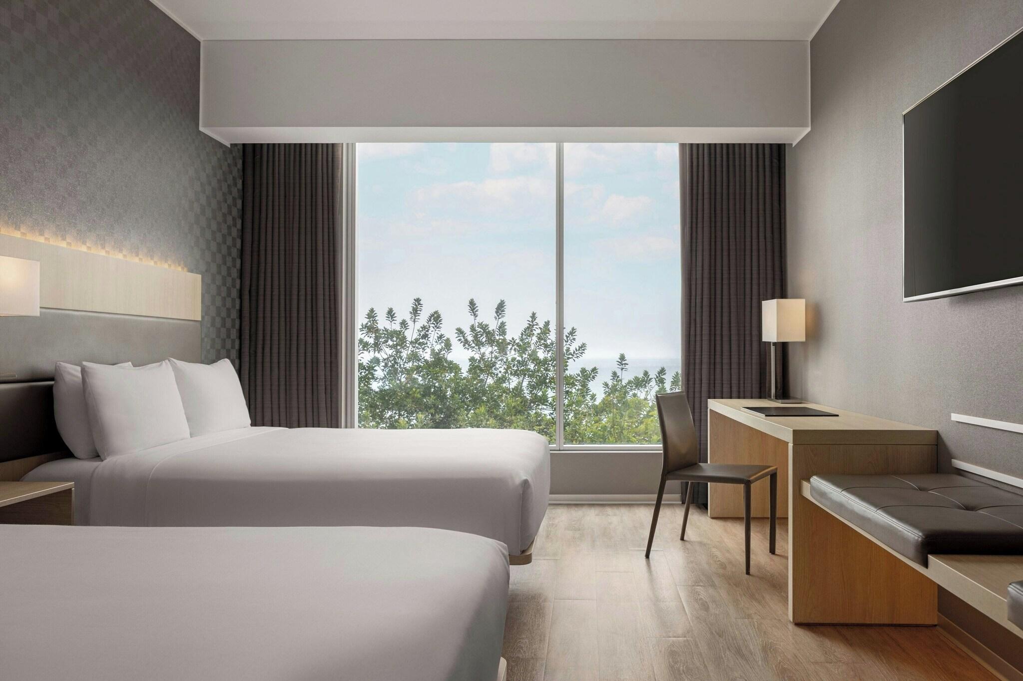 Room Deluxe Partial Ocean View