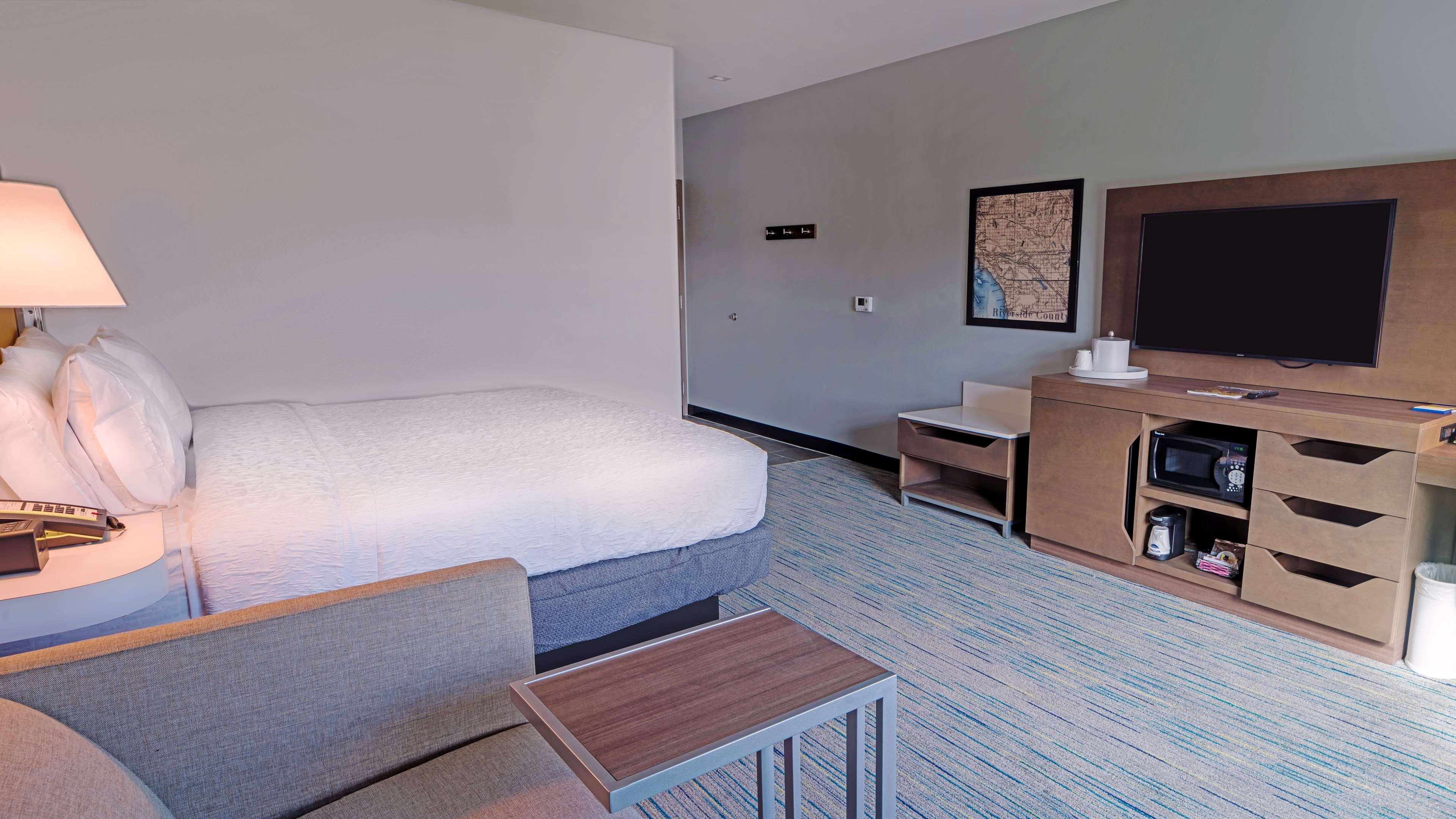 Double King Size Bed