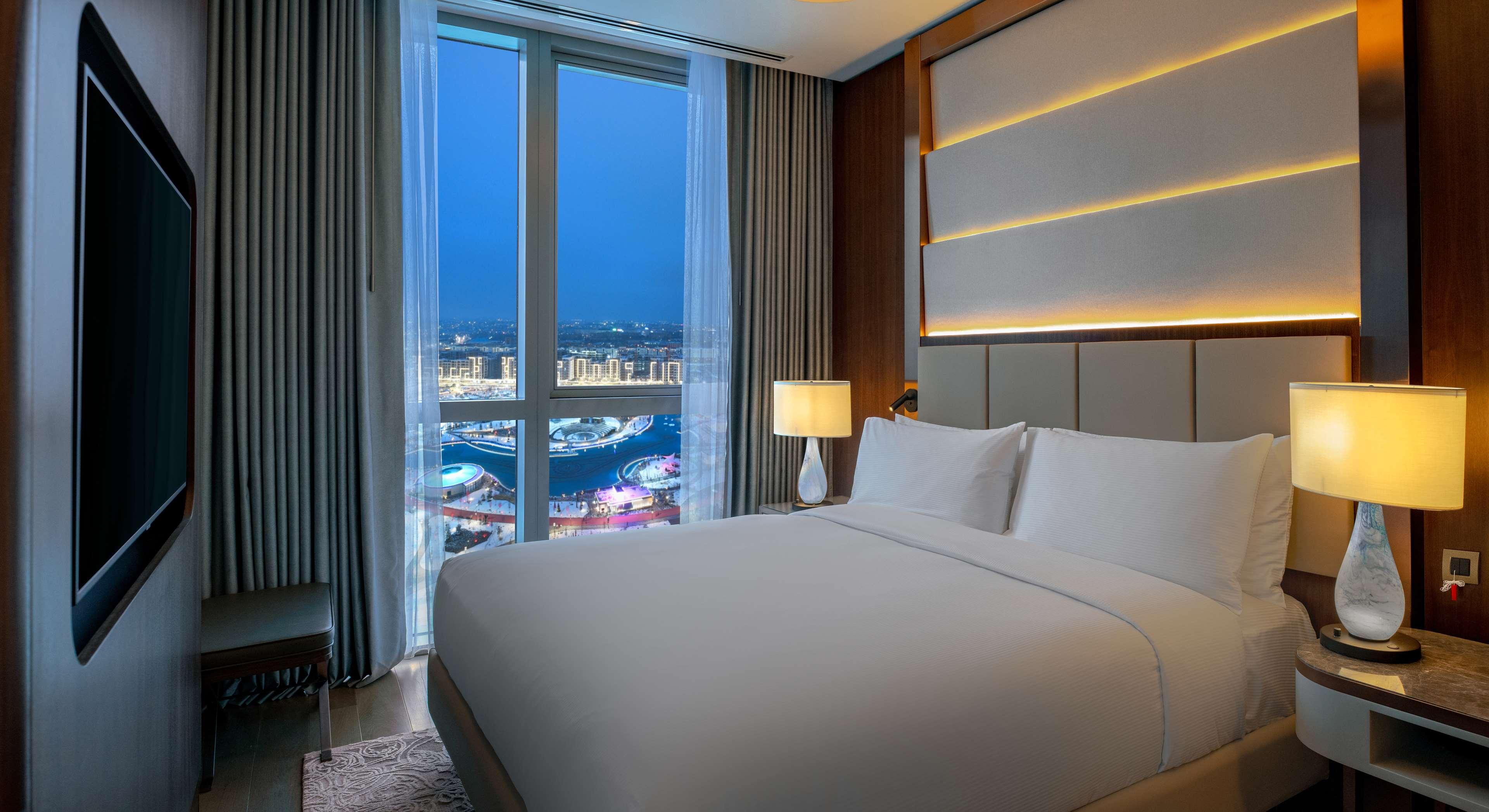 Double Guest Room King Bed