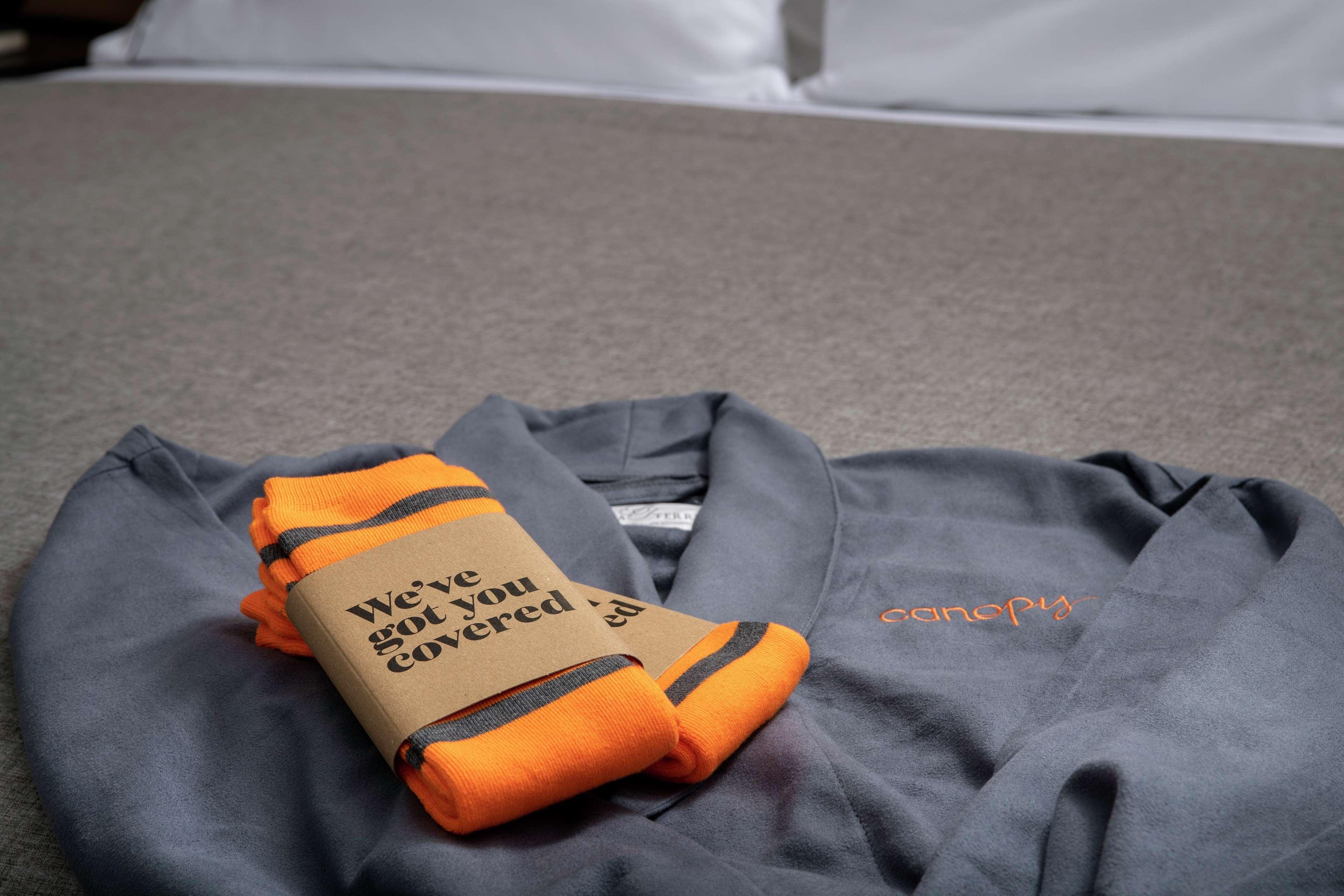 Studio King Size Bed