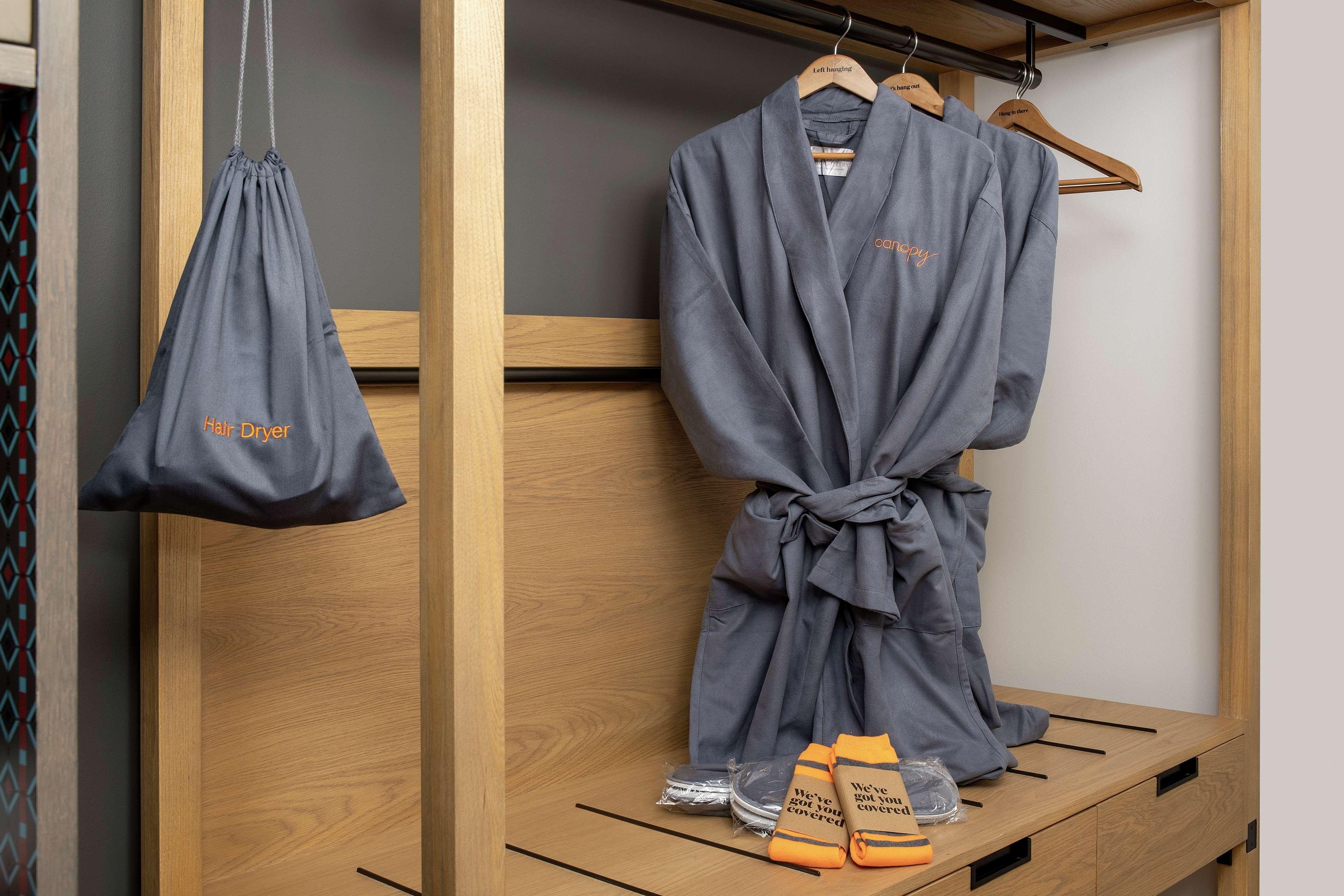 Room Premium King Bed