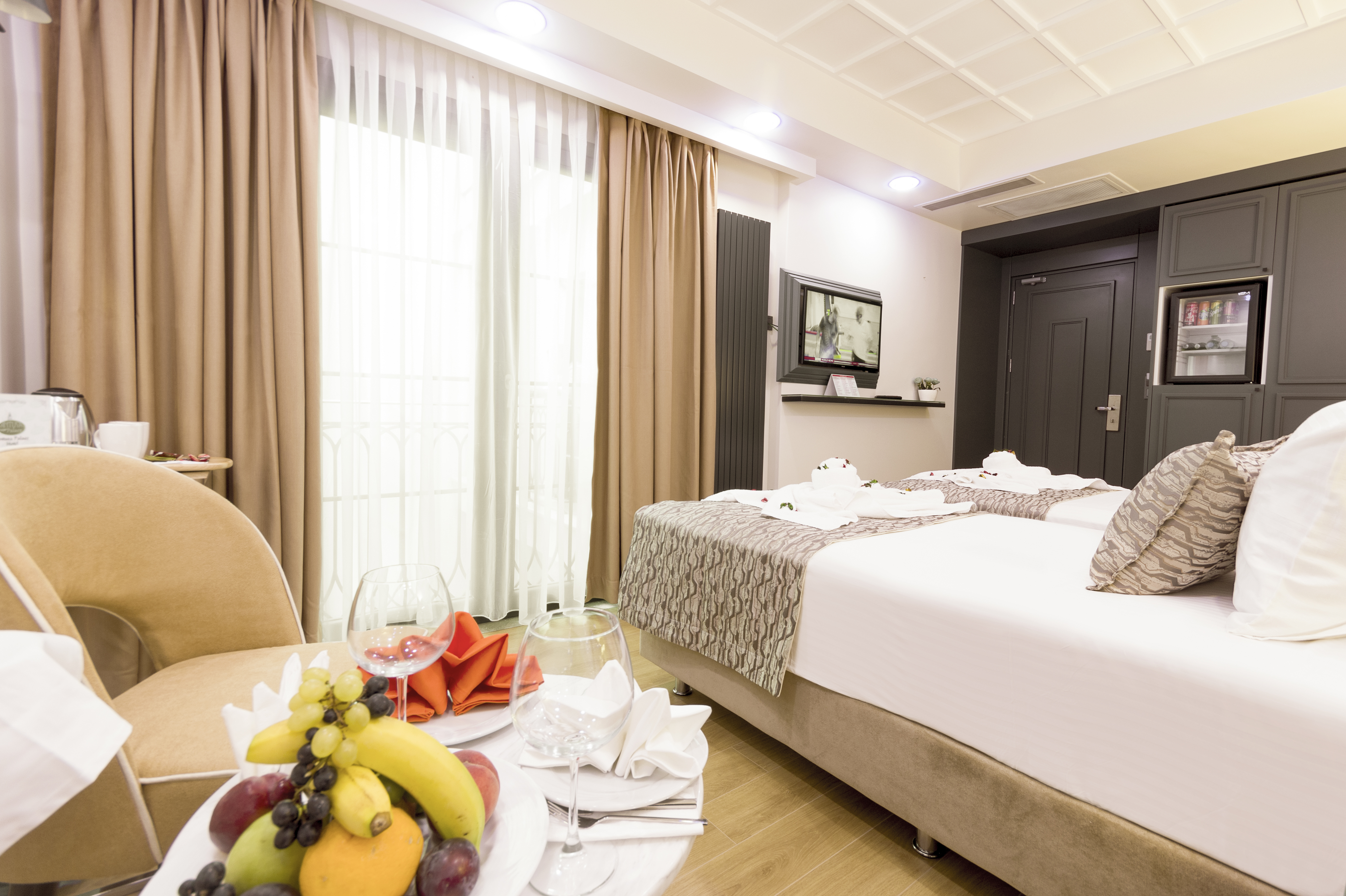 Double or Twin Standard