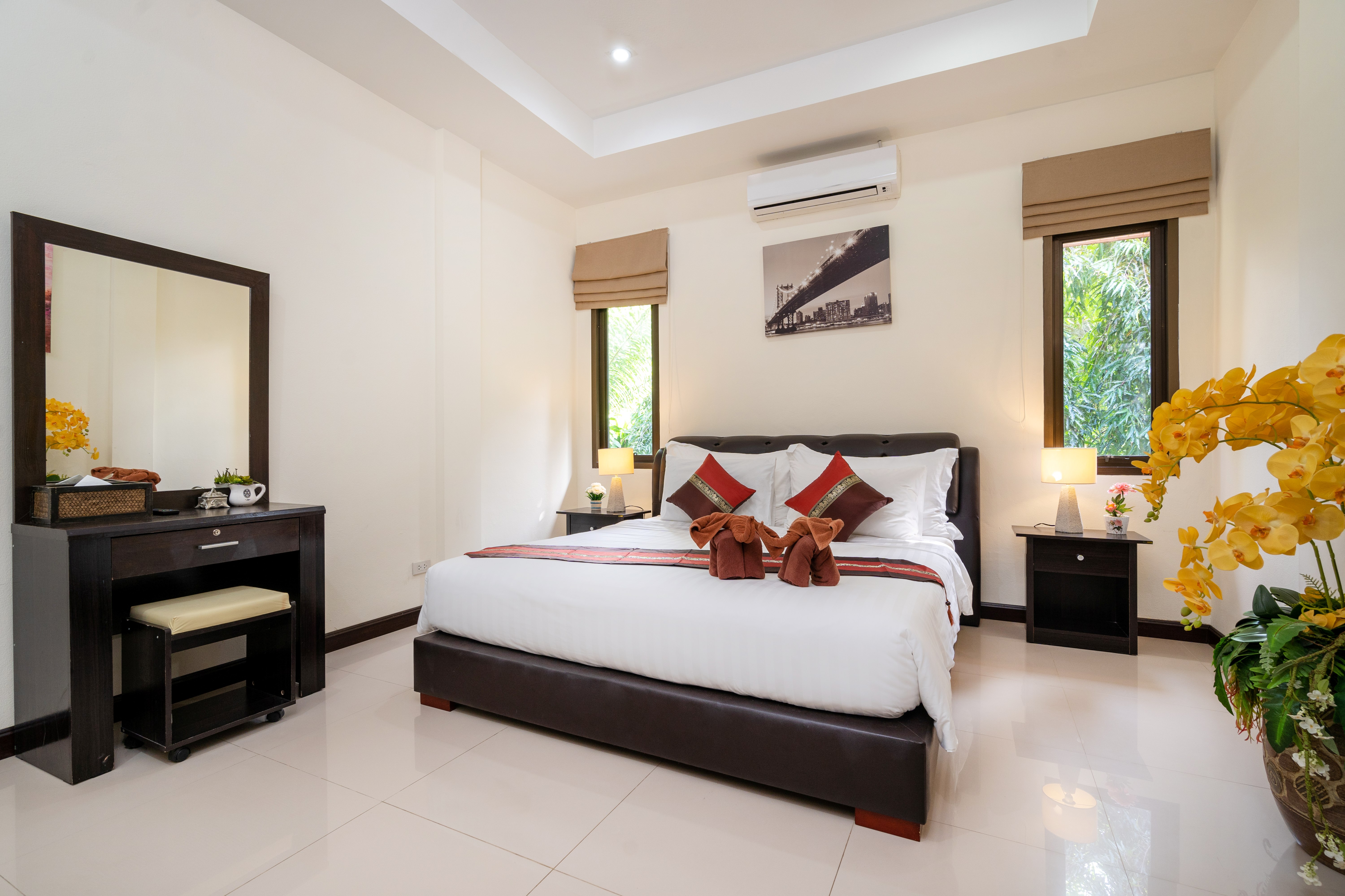 Villa Five Bedrooms with Private Pool