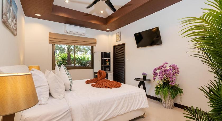 Villa Four Bedrooms with Private Pool
