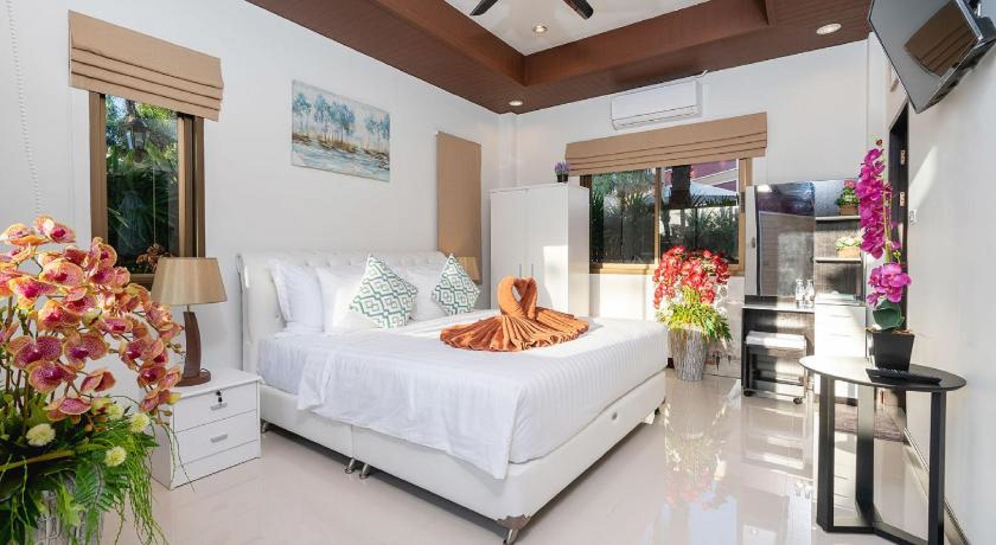 Villa Four Bedrooms with Private Pool
