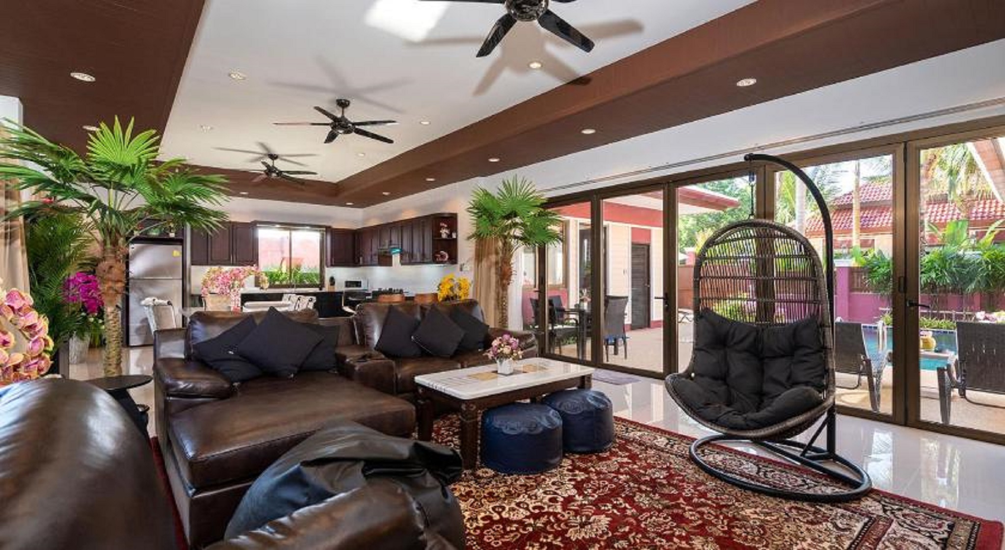 Villa Four Bedrooms with Private Pool