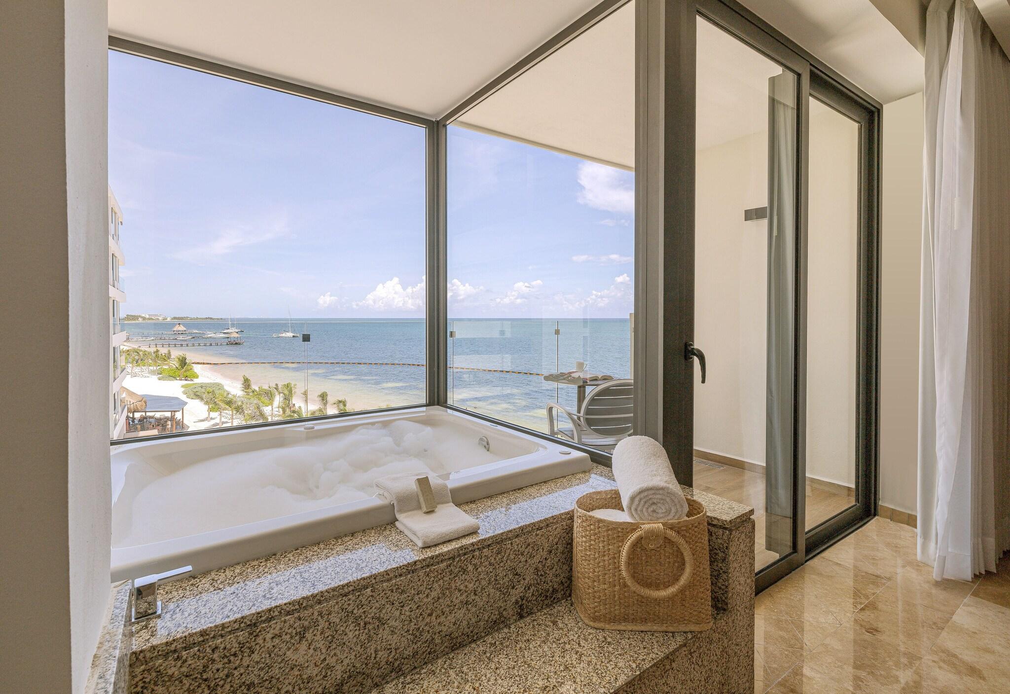 Quadruple Two Queen Beds