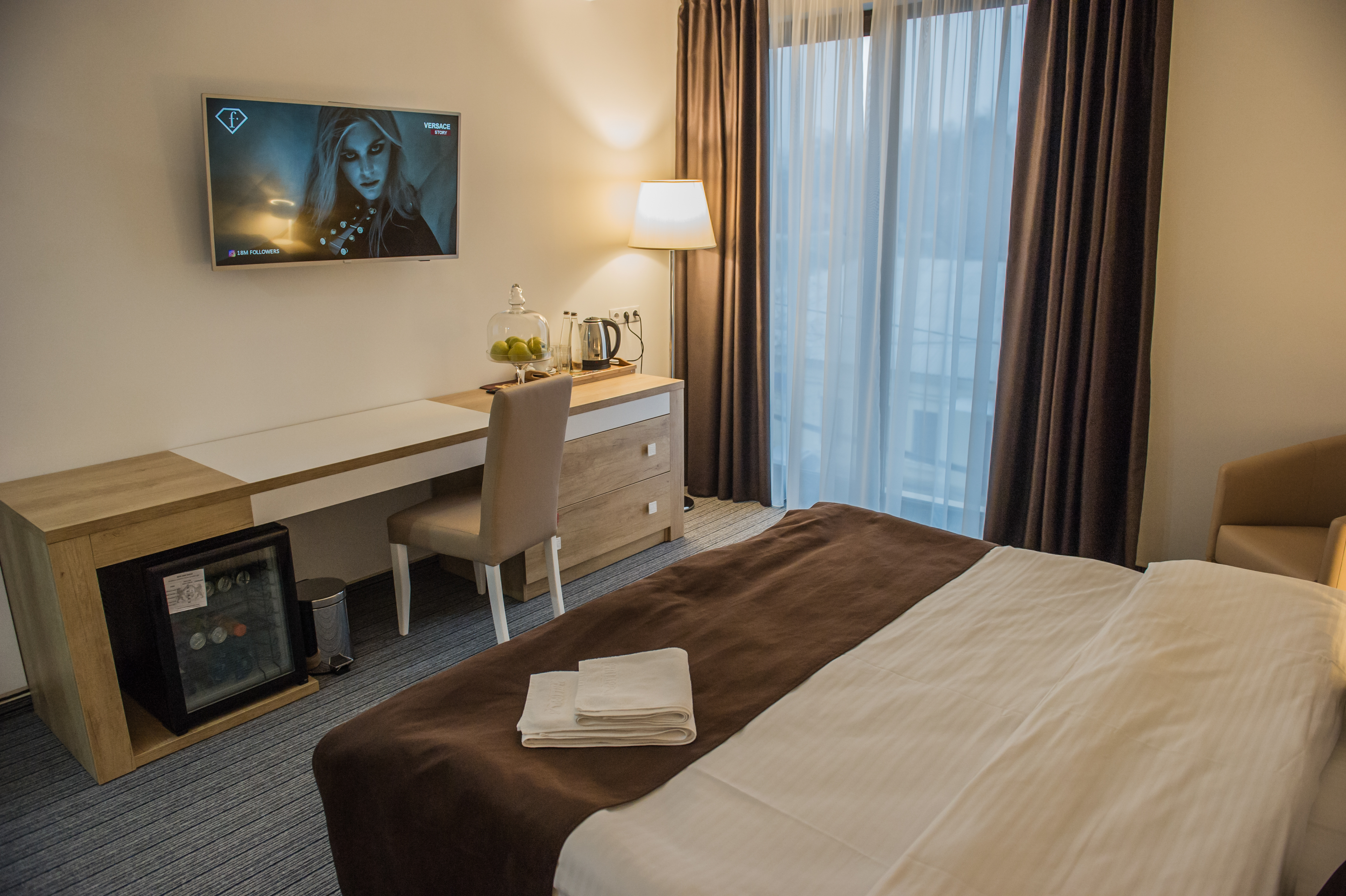 Double King Size Bed