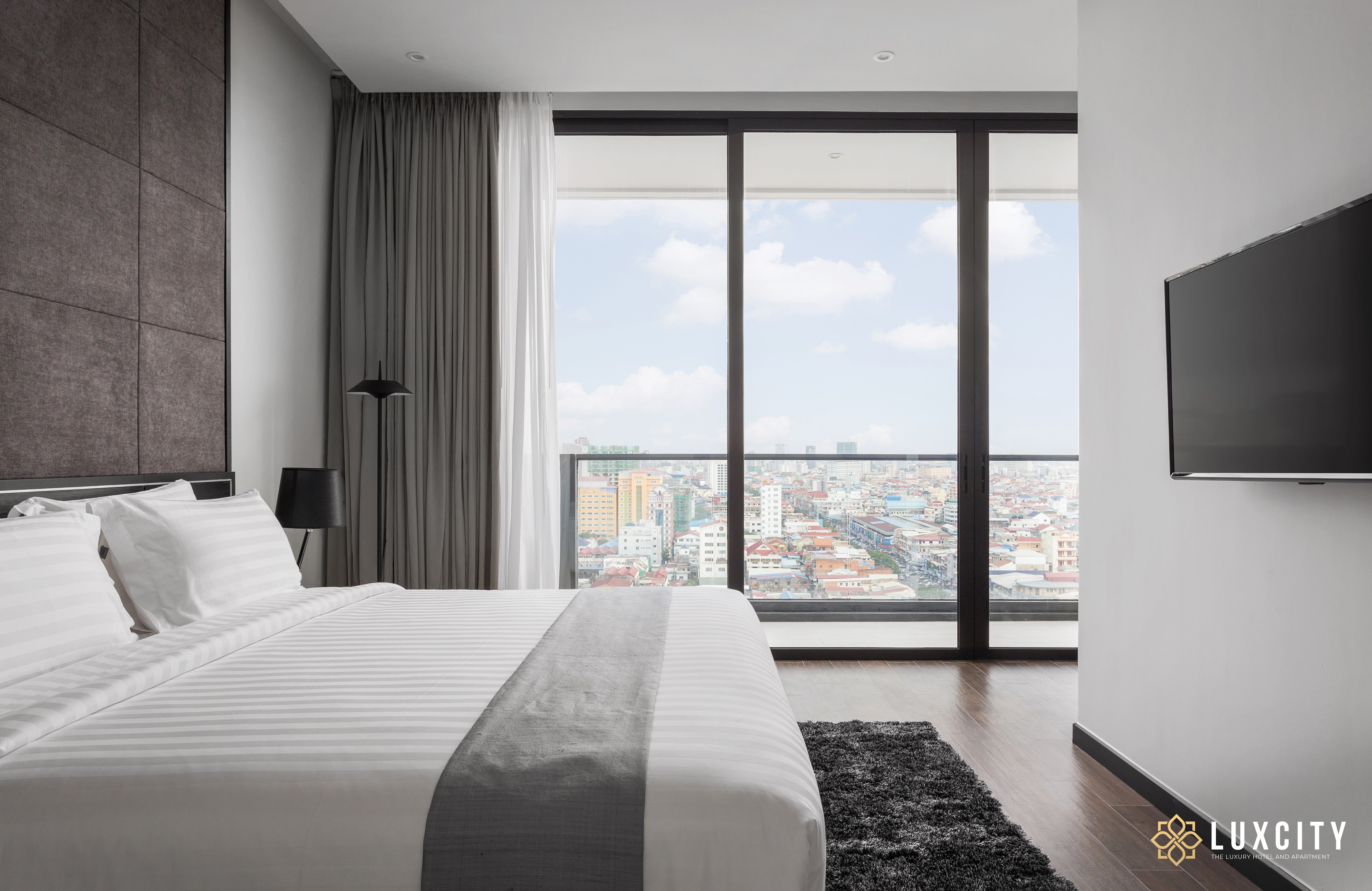 Double Deluxe Premier