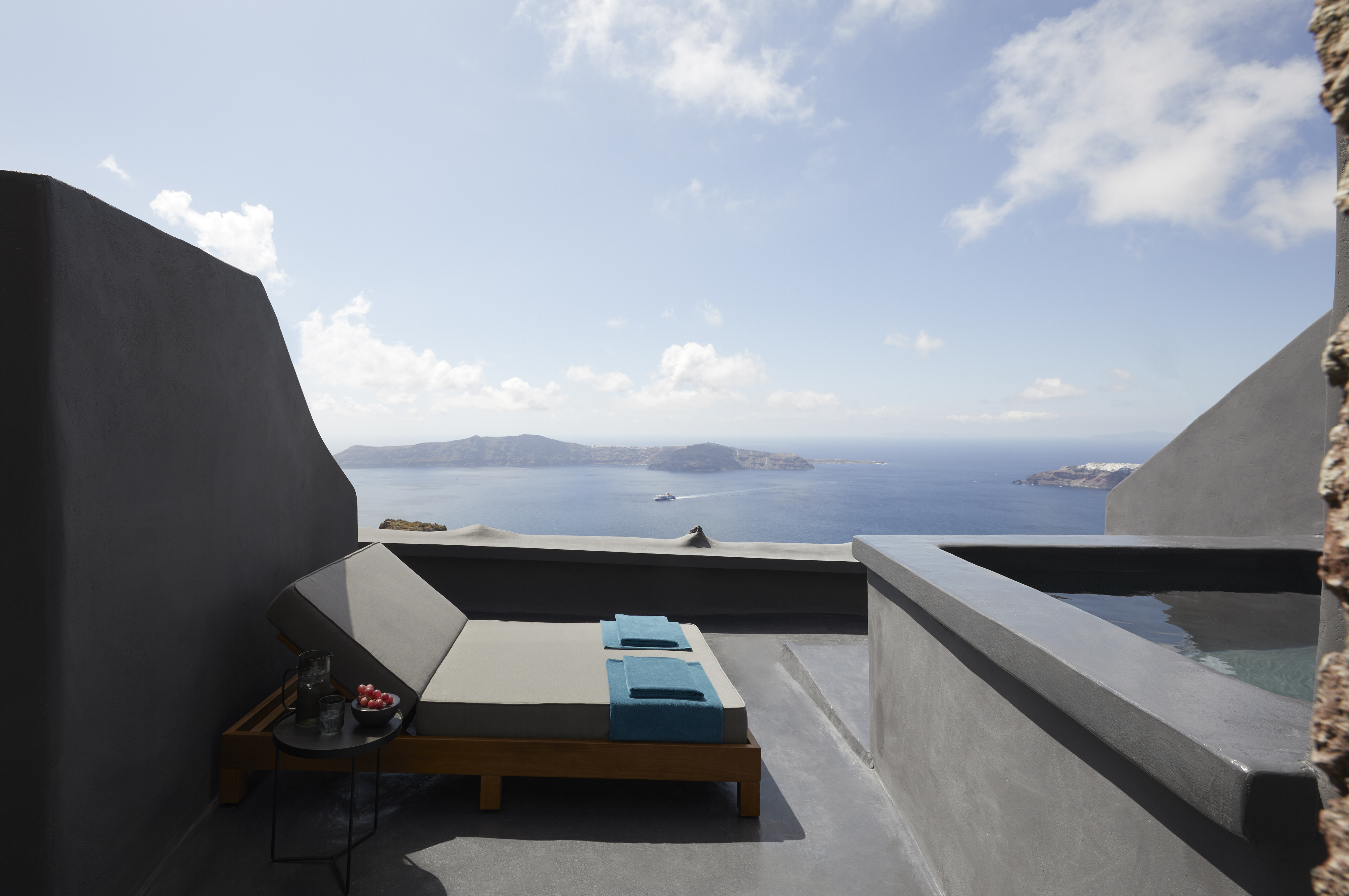 Suite Two Bedrooms with Private Pool