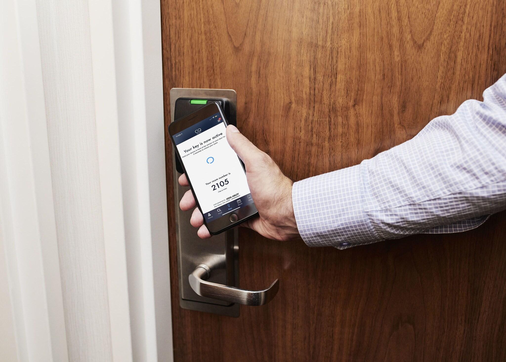 Suite with Kitchenette