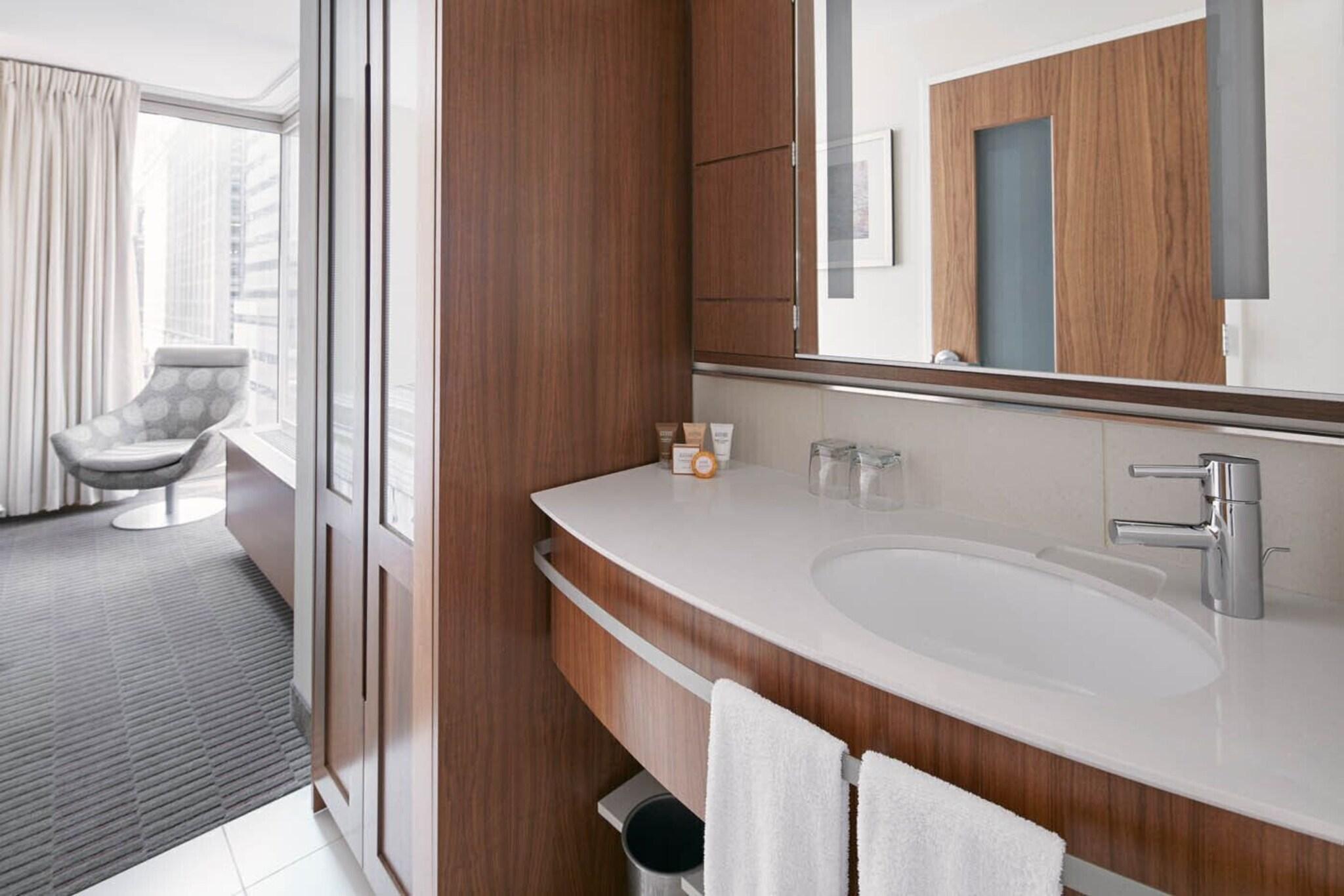 Suite with Kitchenette