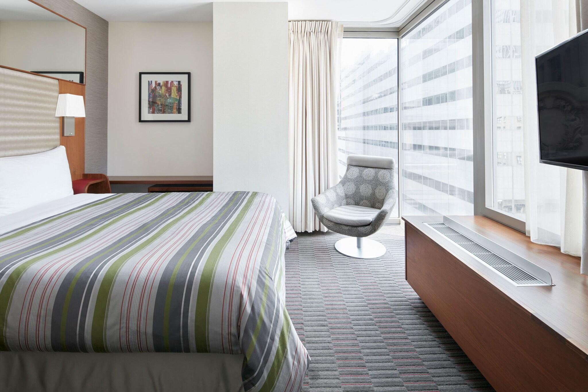 Suite with Kitchenette