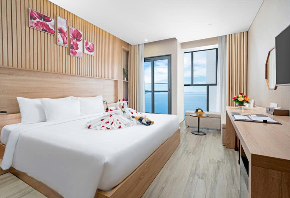 Double King Size Bed