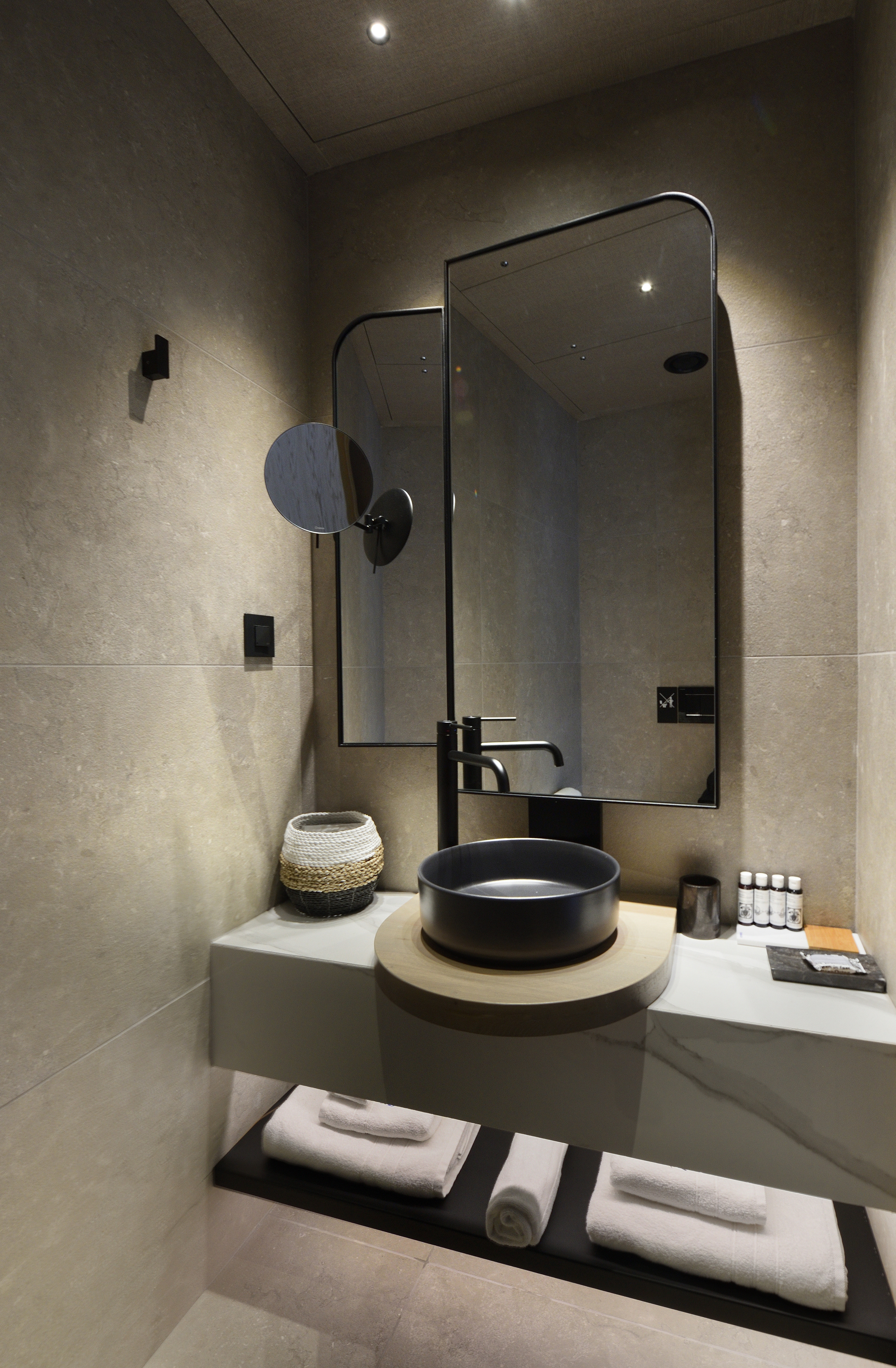 Junior Suite Standard