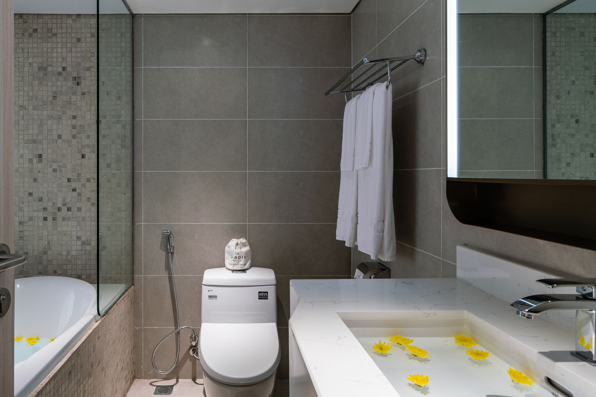 Family Room City View