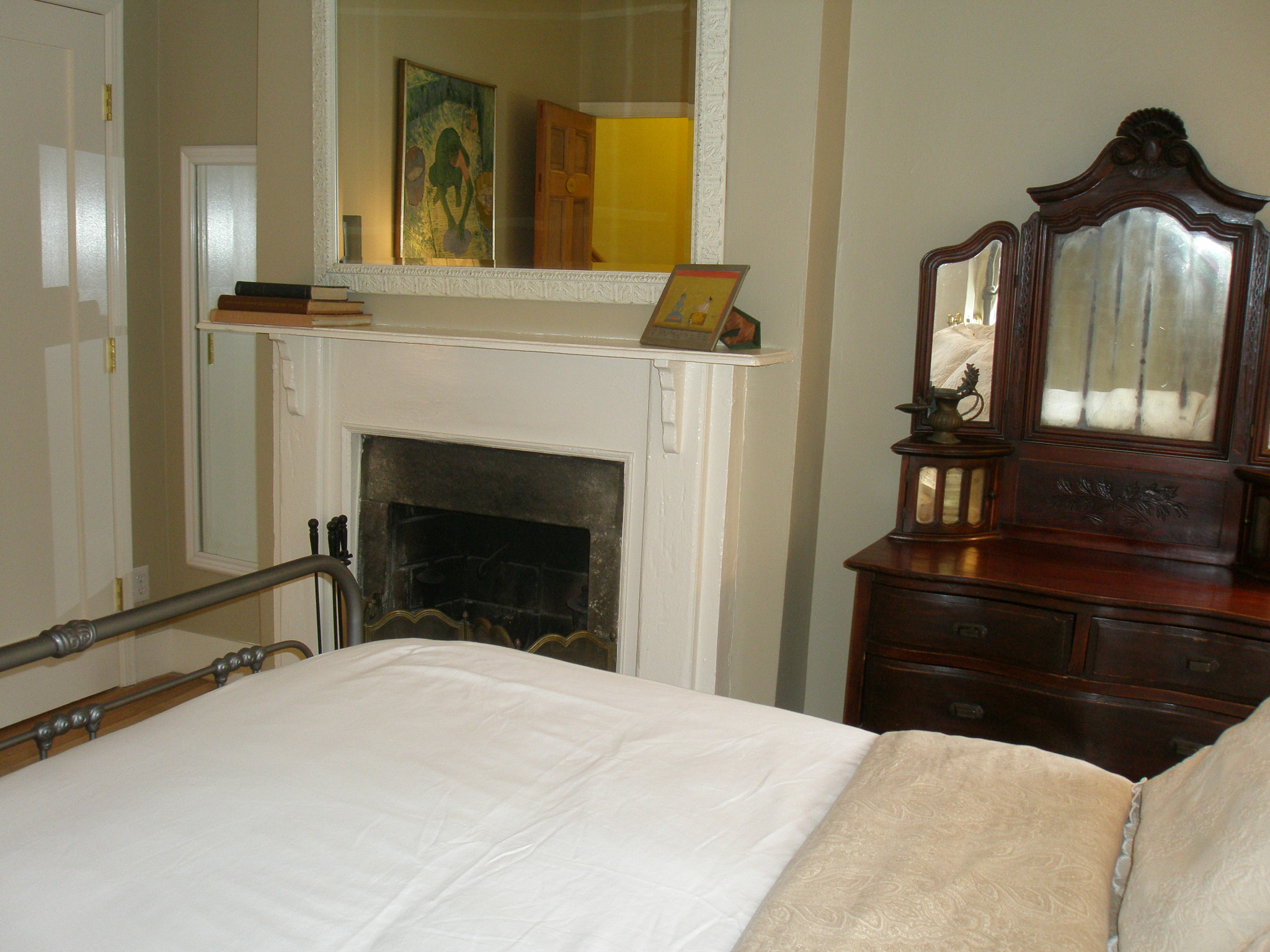 Studio Premier City View