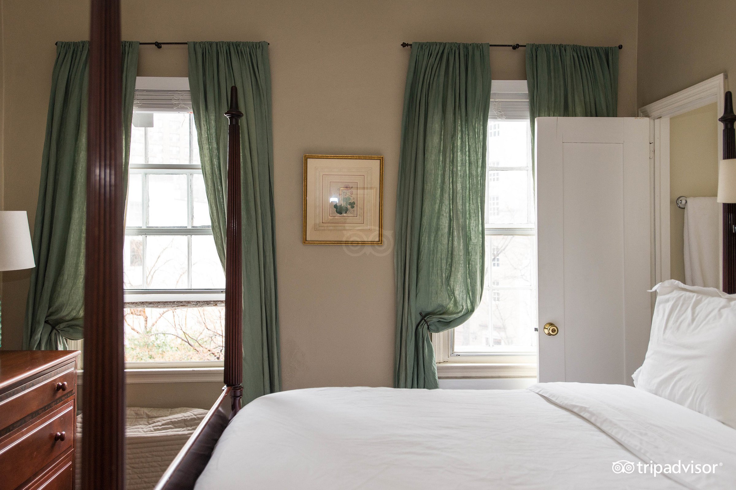 Studio Premium City View