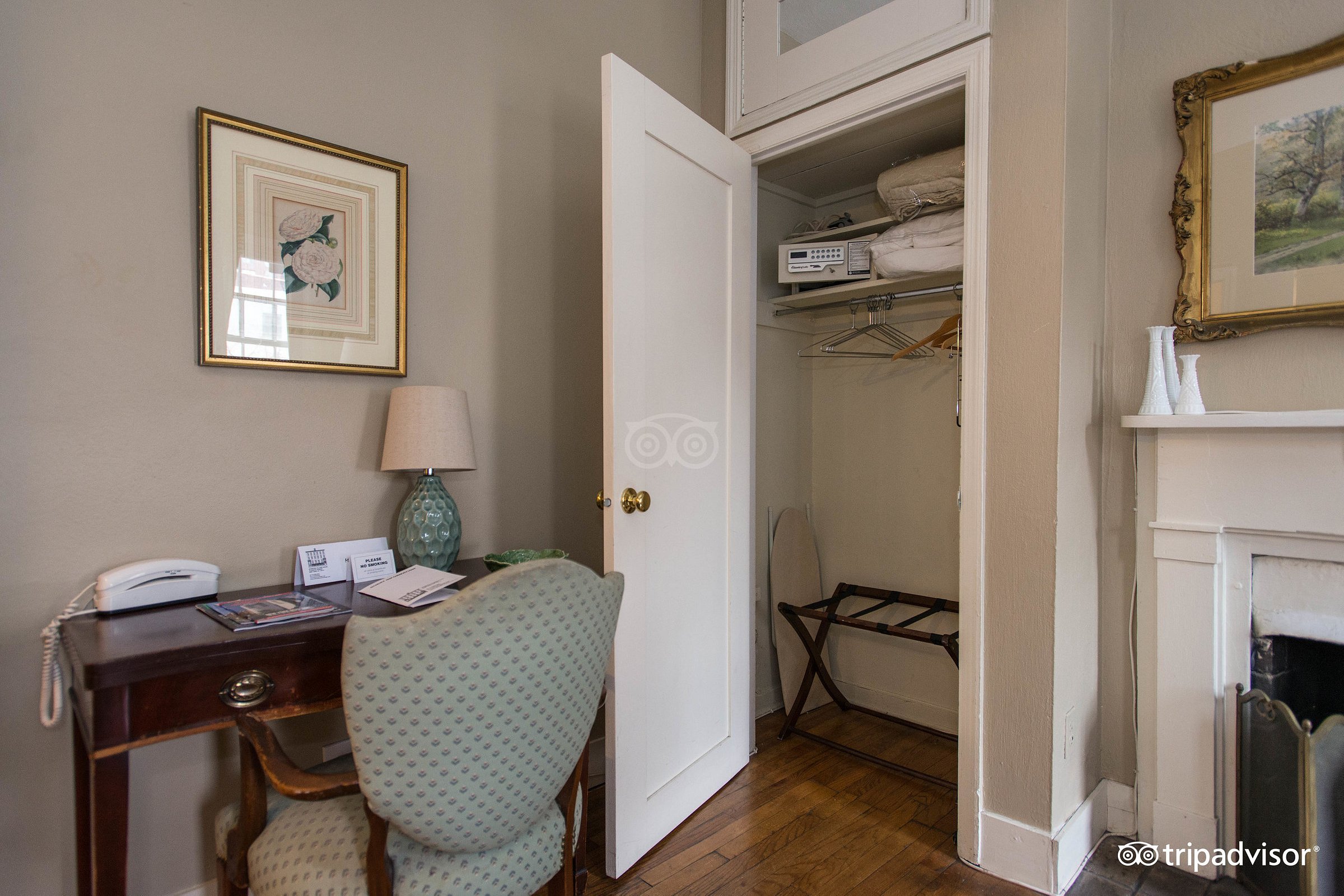 Studio Premium City View